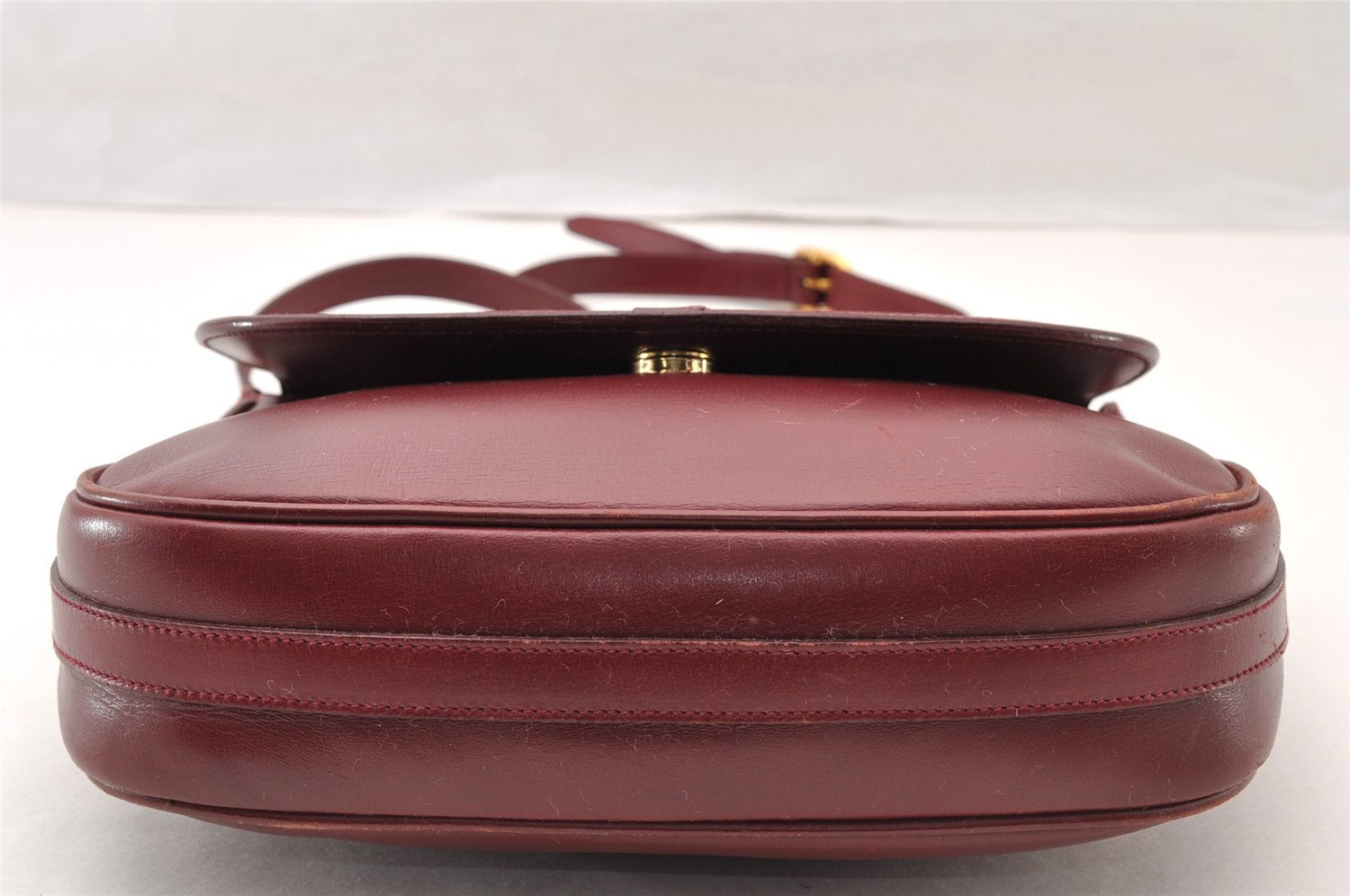 Authentic GUCCI Vintage Shoulder Cross Body Bag Purse Leather Bordeaux 8004I