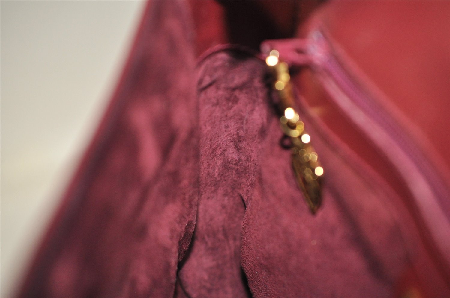 Authentic GUCCI Vintage Shoulder Cross Body Bag Purse Leather Bordeaux 8004I