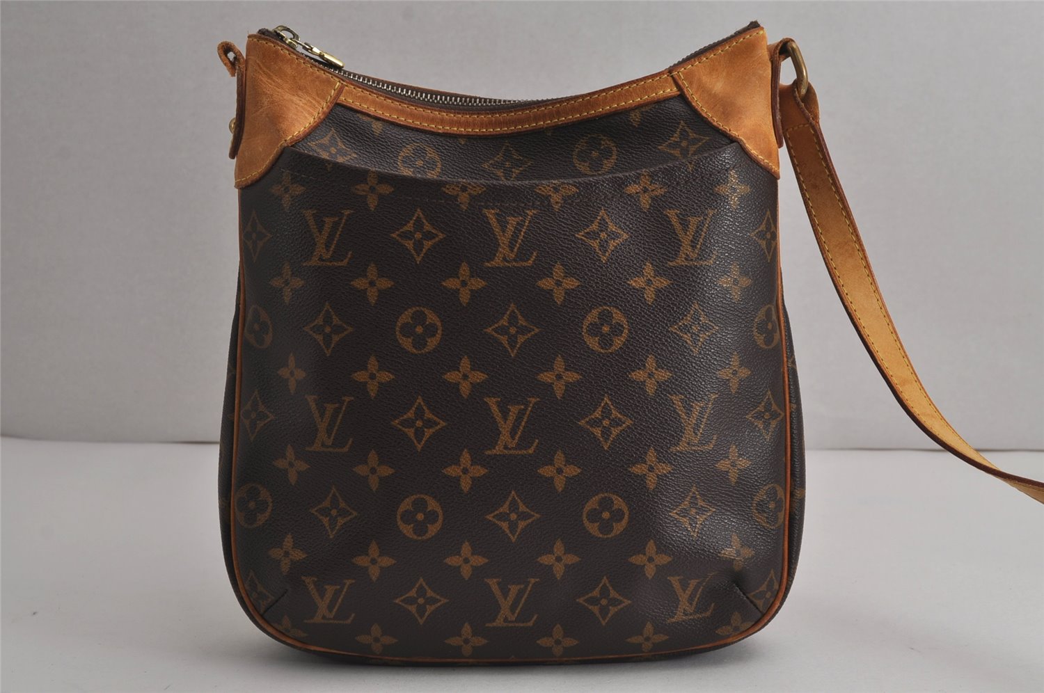 Authentic Louis Vuitton Monogram Odeon PM Shoulder Cross Bag M56390 Junk 8005J