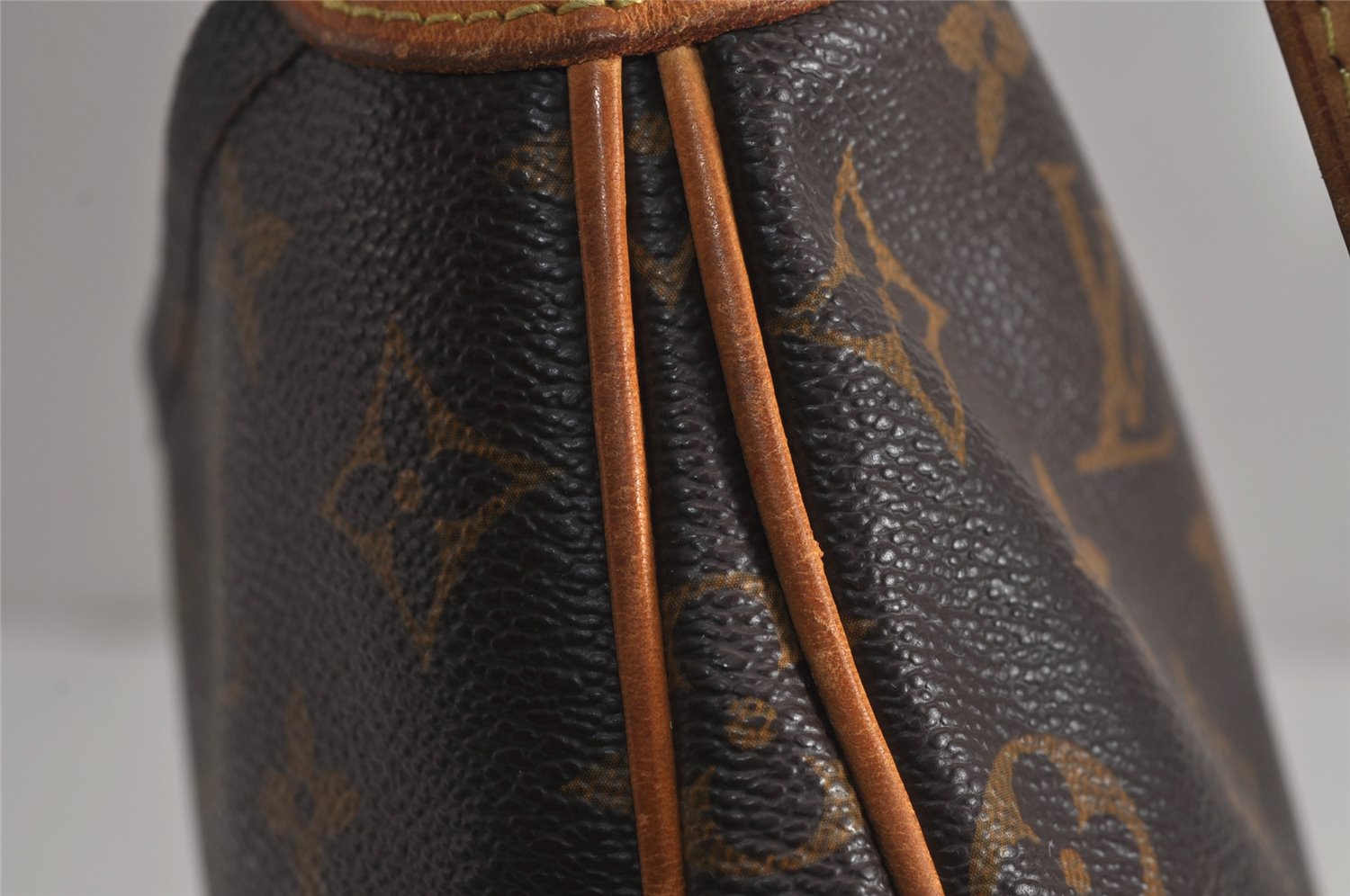 Authentic Louis Vuitton Monogram Odeon PM Shoulder Cross Bag M56390 Junk 8005J