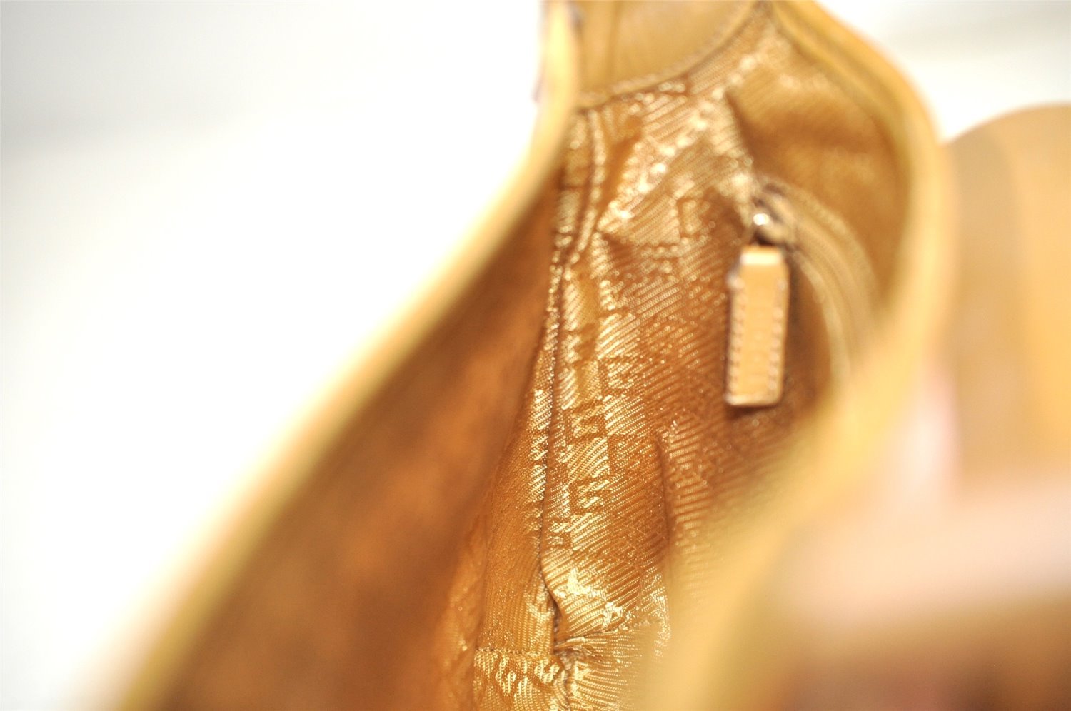 Authentic GUCCI Bamboo Kandinsky Shoulder Bag Suede Leather 0014096 Pink 8006J