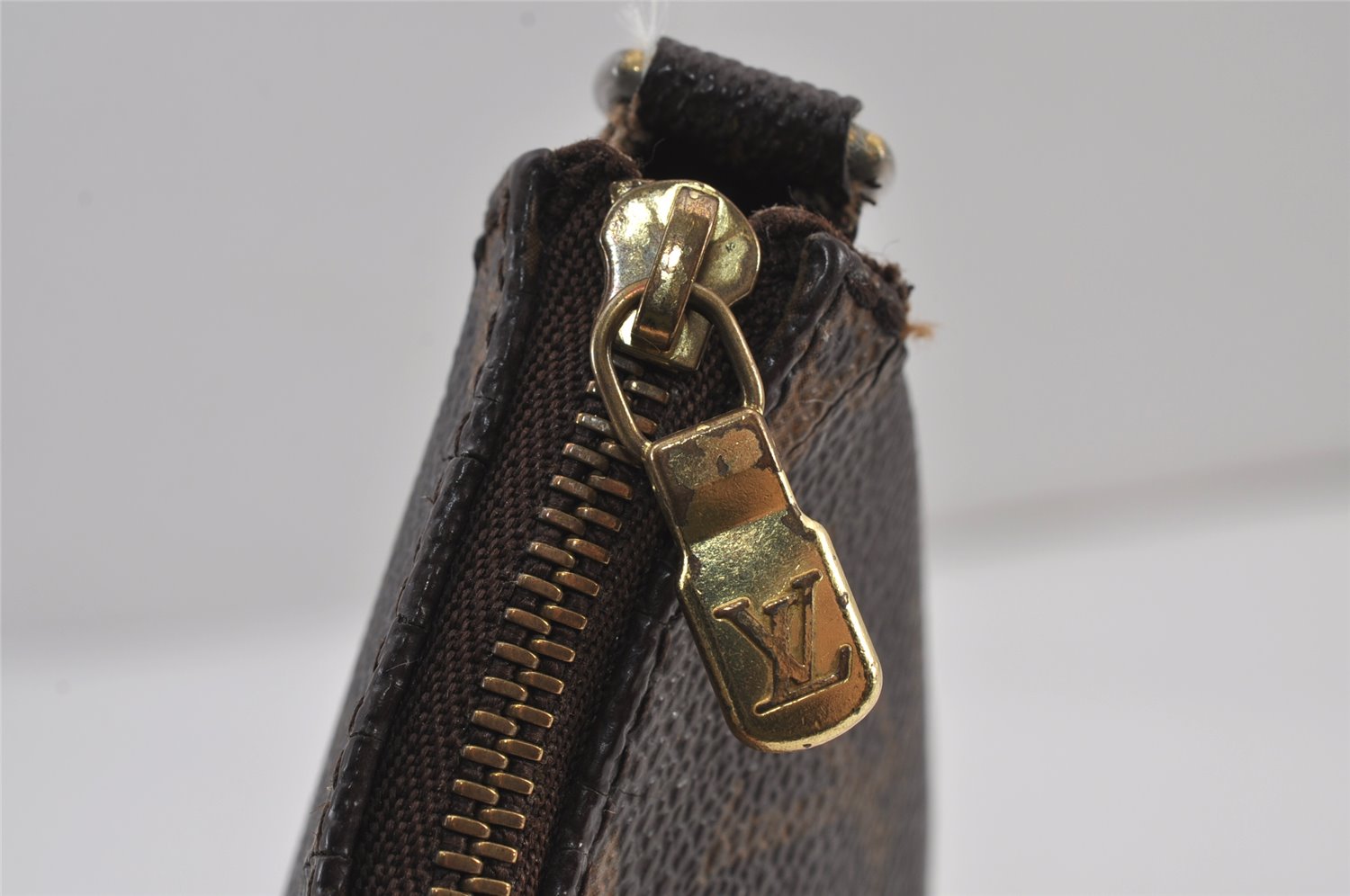 Authentic Louis Vuitton Monogram Pochette Accessoires Pouch M51980 LV 8031J