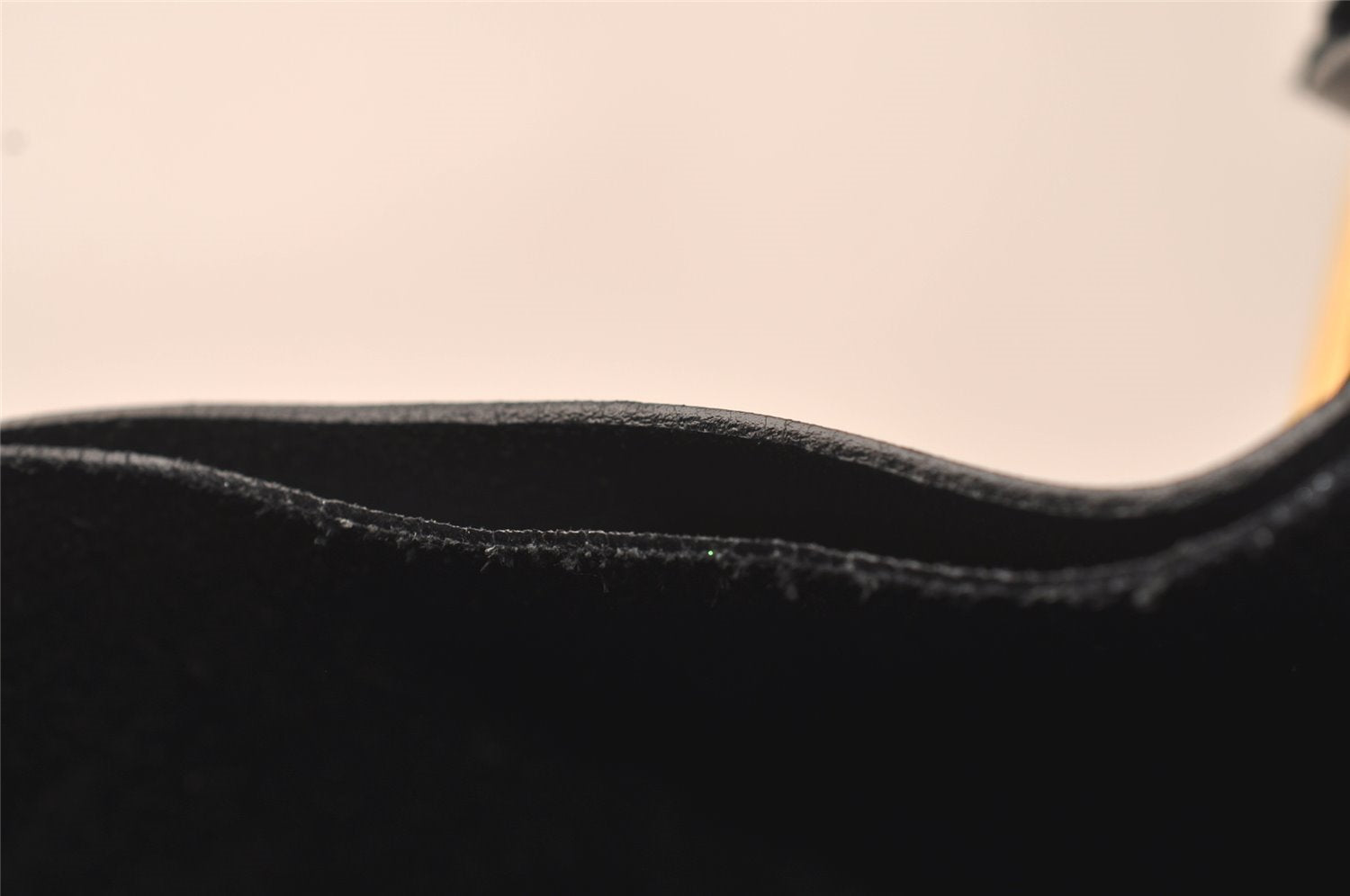 Authentic GUCCI Vintage Bamboo Shoulder Hand Bag Purse Leather Black 8040J