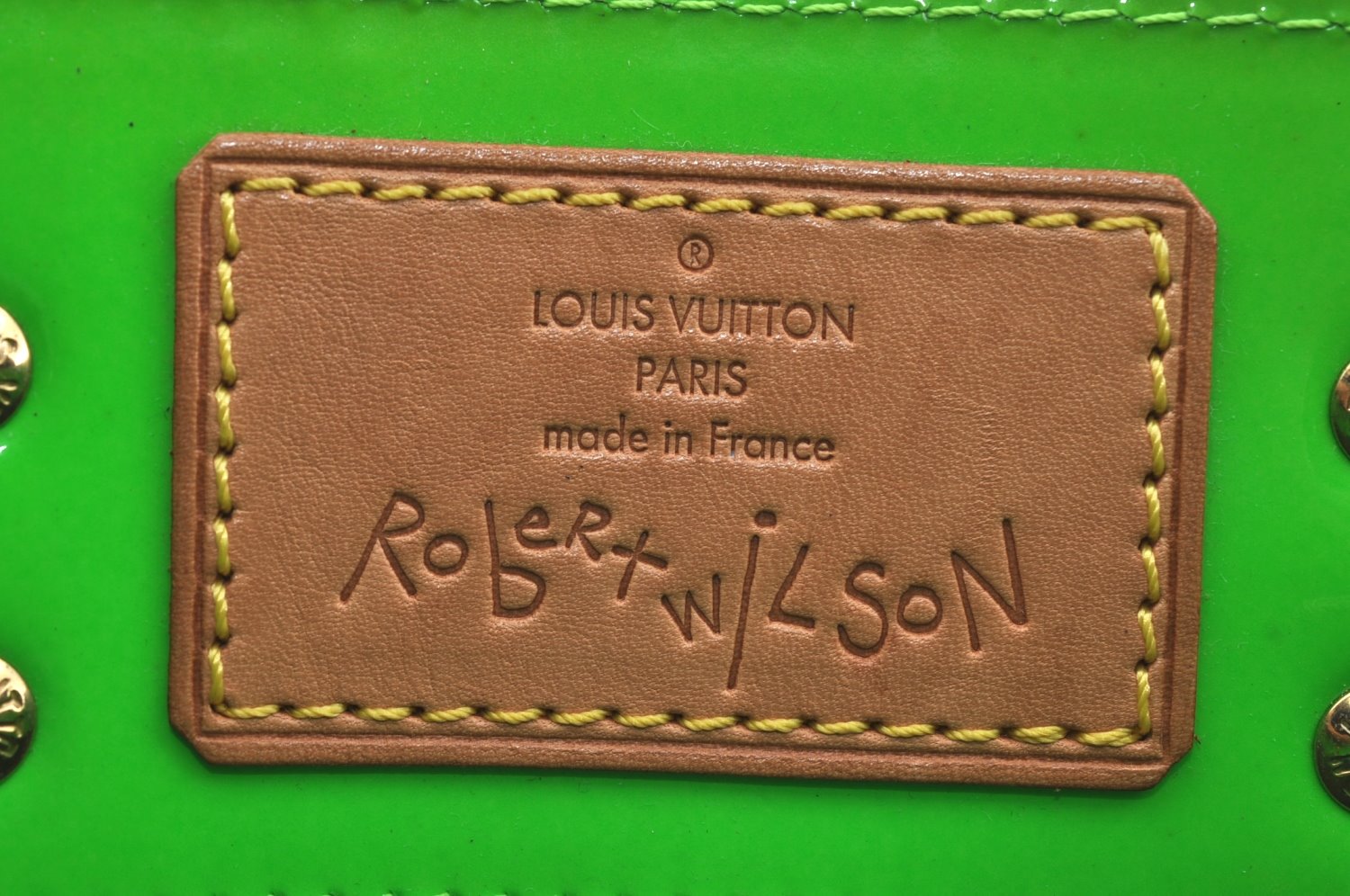 Authentic Louis Vuitton Vernis Fluo Reade PM Hand Bag M91904 Light Green 8049G