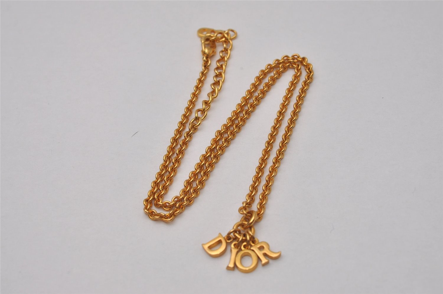 Authentic Christian Dior Gold Tone Chain Pendant Necklace CD 8053I