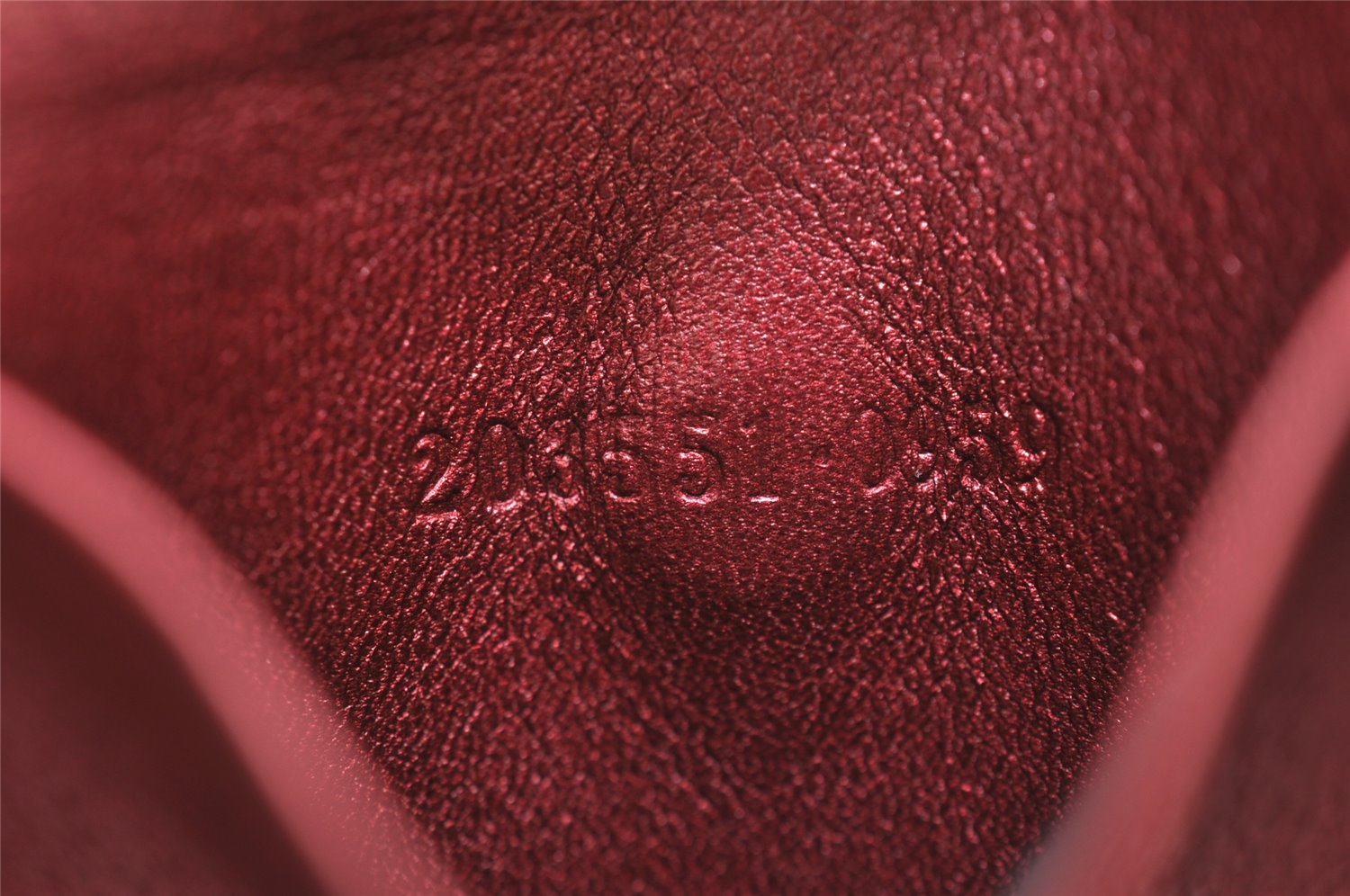 Authentic GUCCI Guccissima Heart 6 Key Case Holder GG Leather 203551 Red 8057I