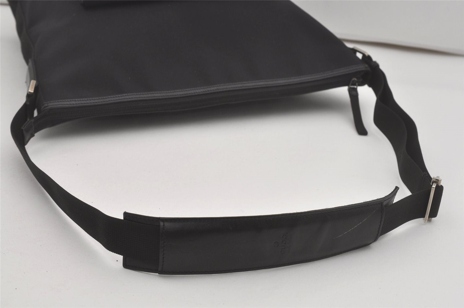 Authentic GUCCI Vintage Shoulder Tote Bag Nylon Leather 92534 Black  8064I