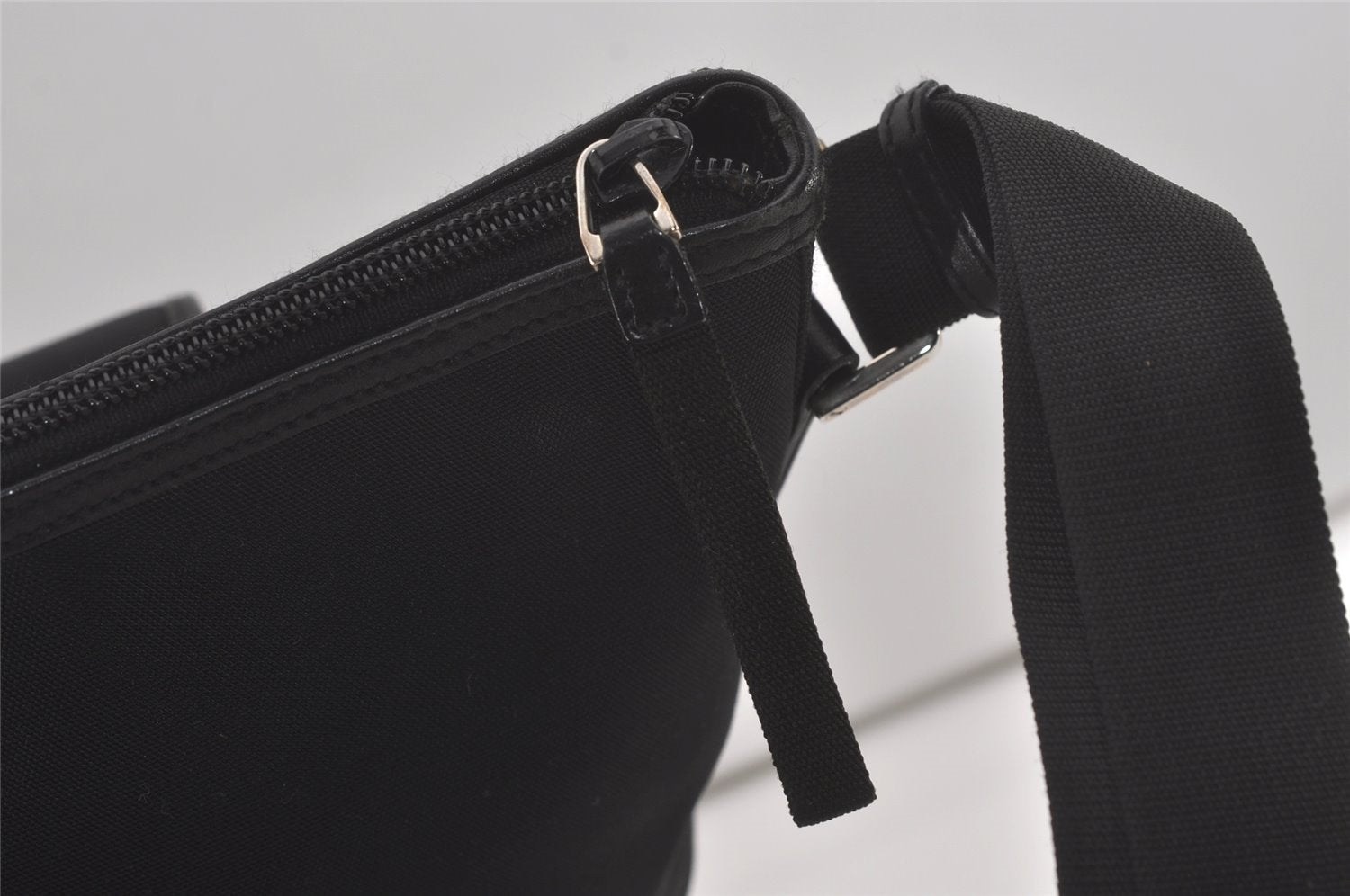 Authentic GUCCI Vintage Shoulder Tote Bag Nylon Leather 92534 Black  8064I