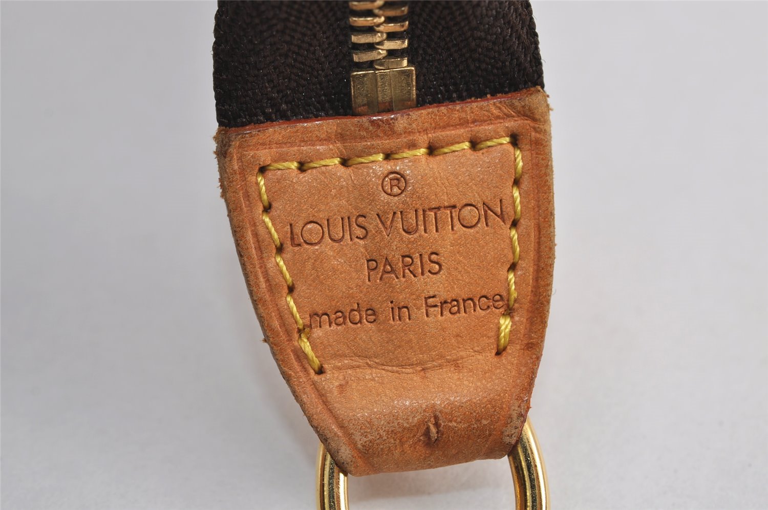 Authentic Louis Vuitton Monogram Pouch For Bucket GM LV 8070J