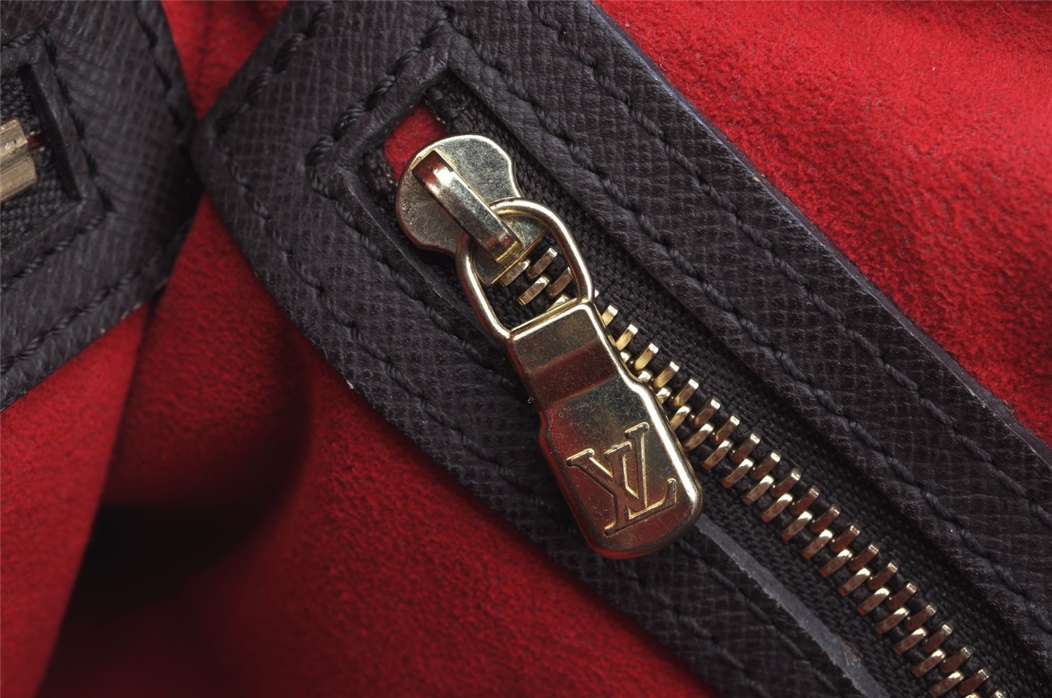 Authentic Louis Vuitton Damier Marais Bucket Shoulder Tote Bag N42240 LV 8071I