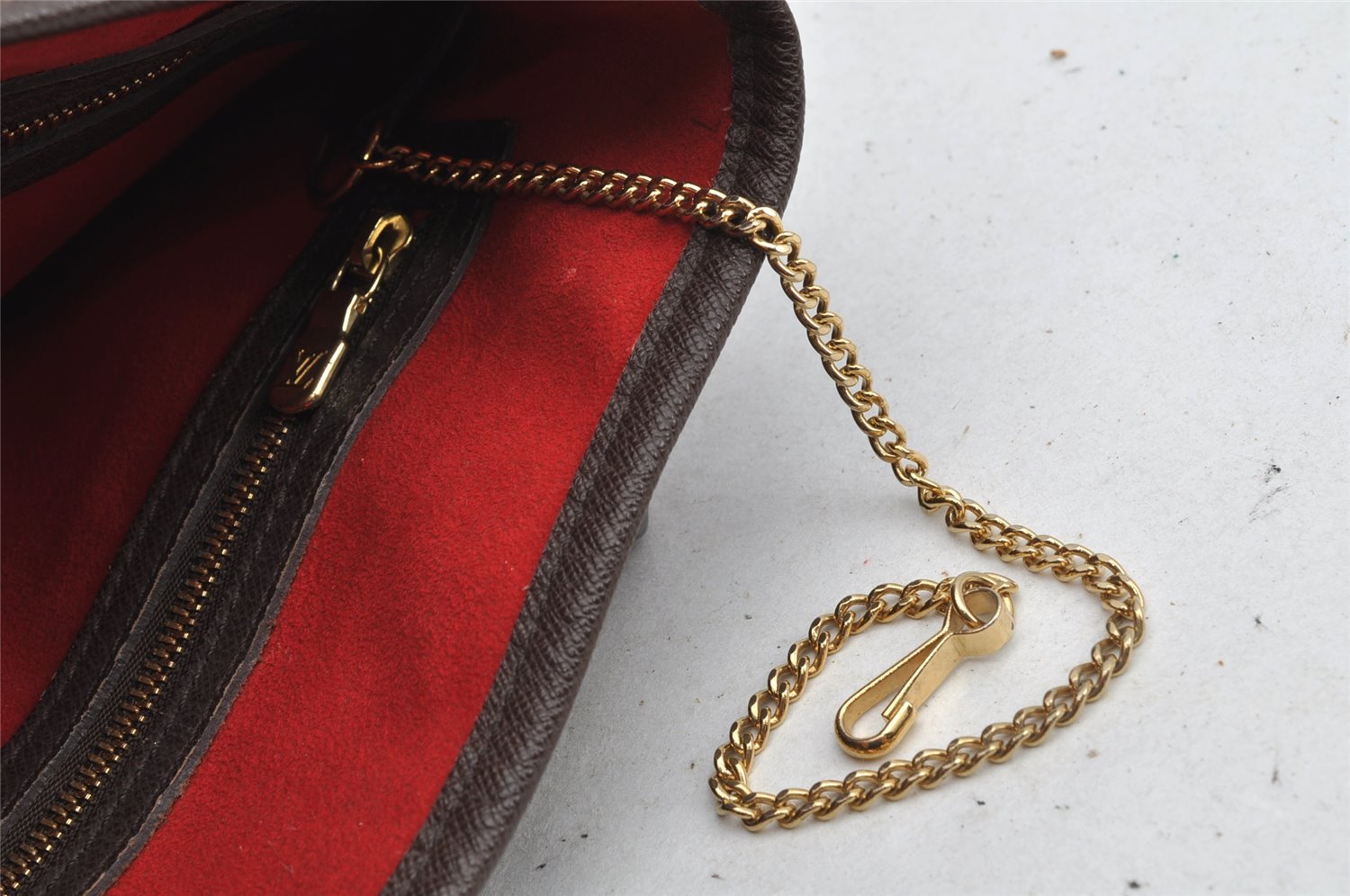 Authentic Louis Vuitton Damier Marais Bucket Shoulder Tote Bag N42240 LV 8071I