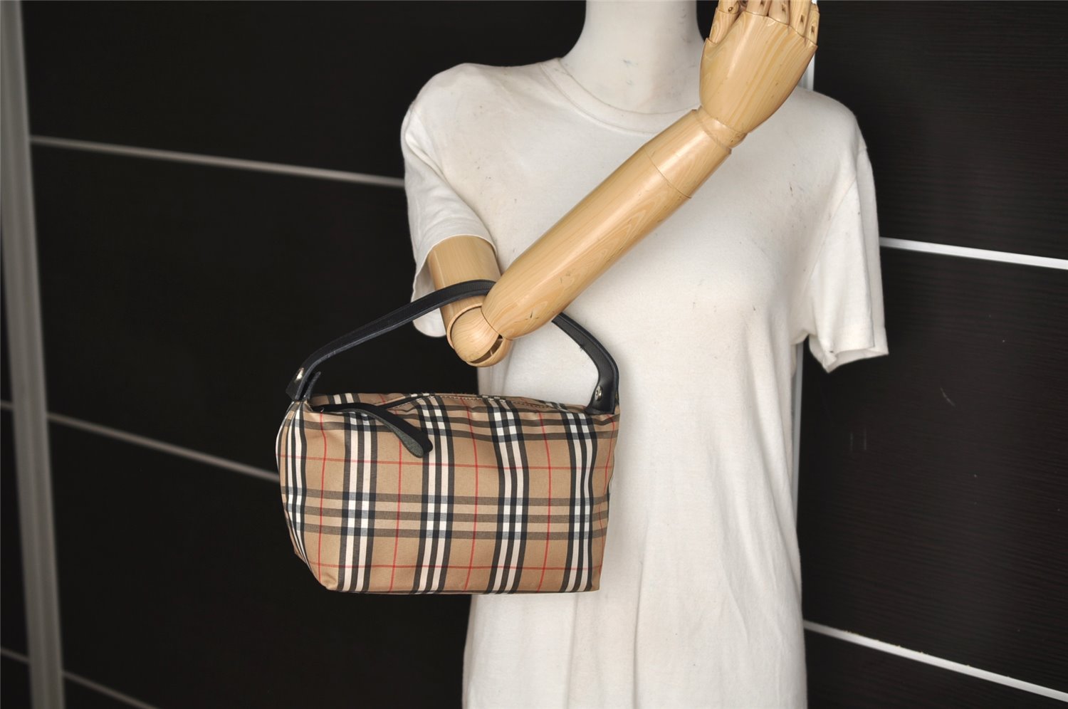 Authentic BURBERRY Nova Check Nylon Leather 2Way Clutch Hand Bag Beige 8072J