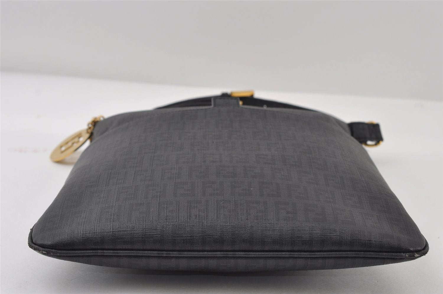 Authentic FENDI Zucchino Shoulder Cross Body Bag Purse PVC Leather Black 8074I