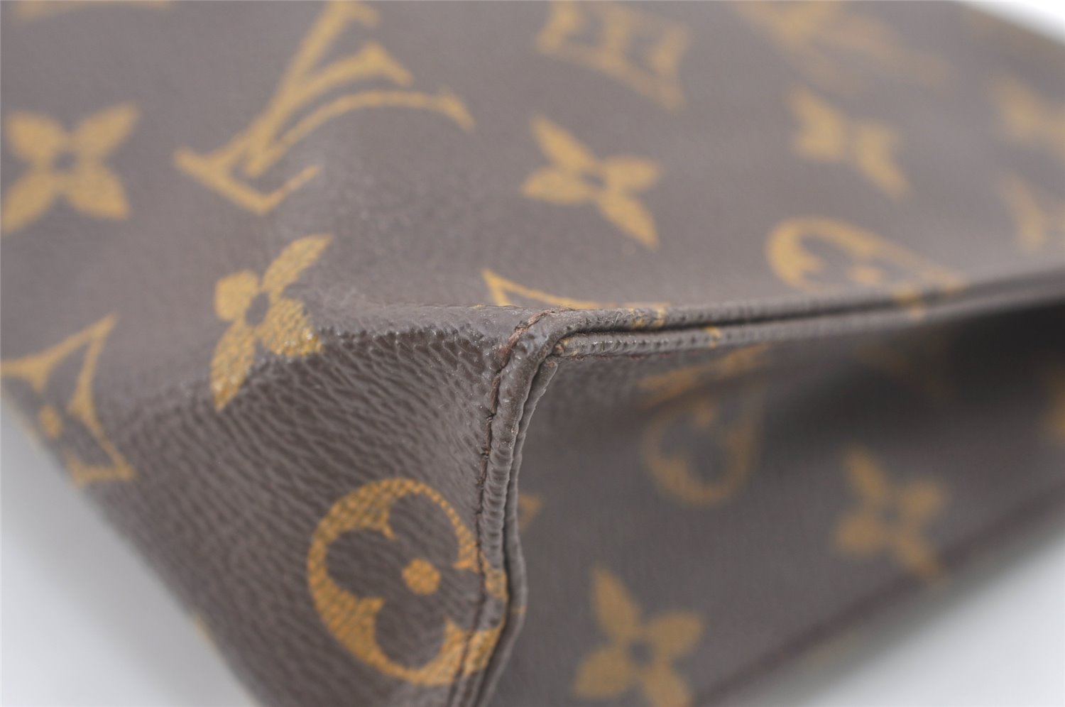 Authentic Louis Vuitton Monogram Poche Toilette 26 M47542 Cosmetics Pouch 8080J