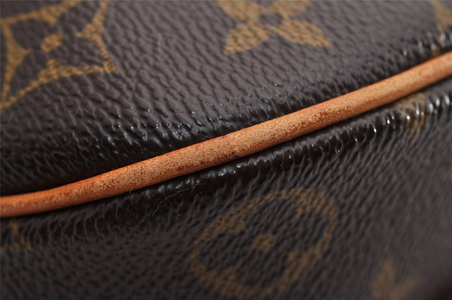 Authentic Louis Vuitton Monogram Blois Shoulder Cross Body Bag M51221 LV 8083I