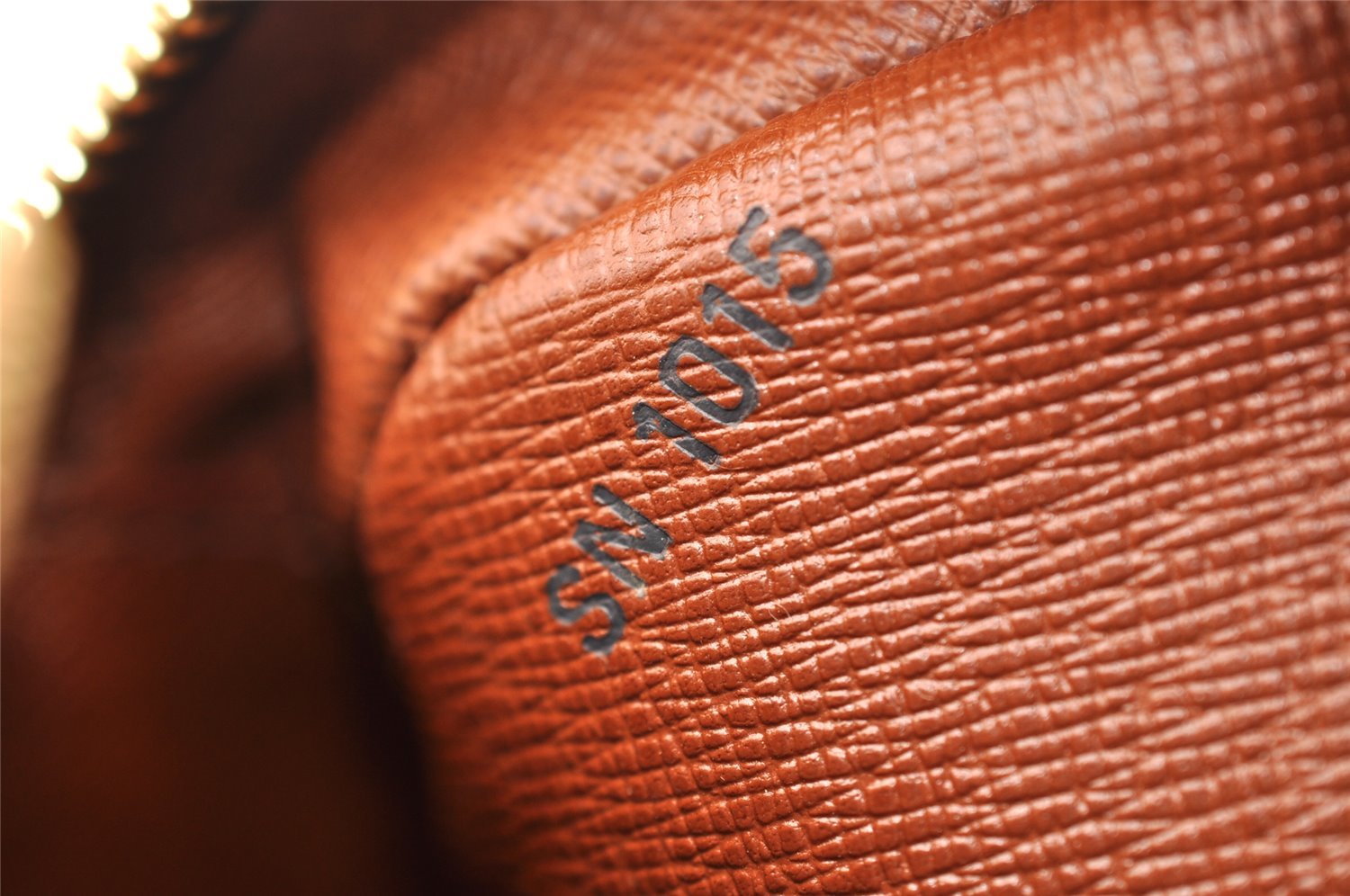 Authentic Louis Vuitton Monogram Blois Shoulder Cross Body Bag M51221 LV 8083I