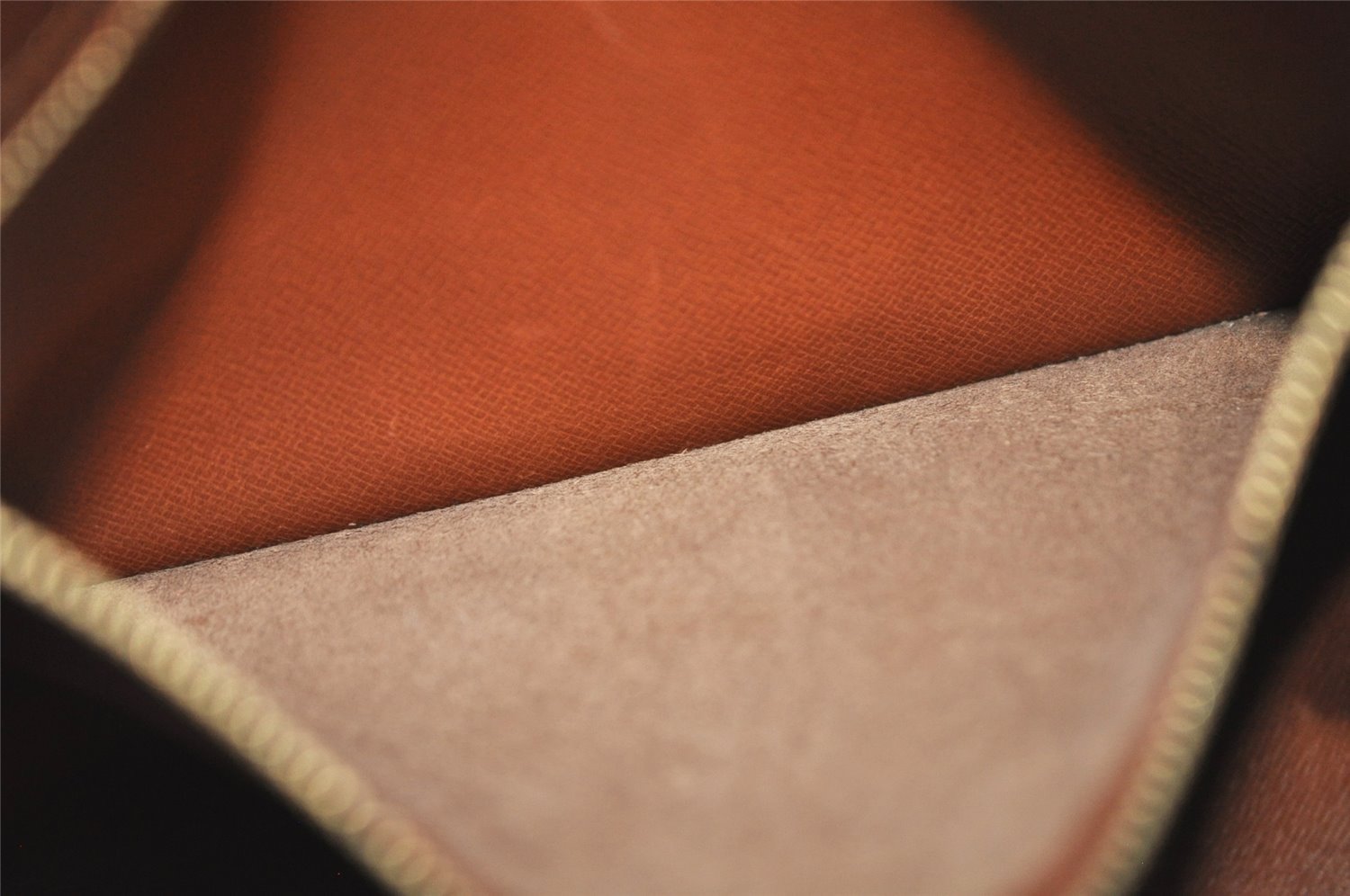 Authentic Louis Vuitton Monogram Tulleries MM Shoulder Bag M51348 LV Junk 8084J