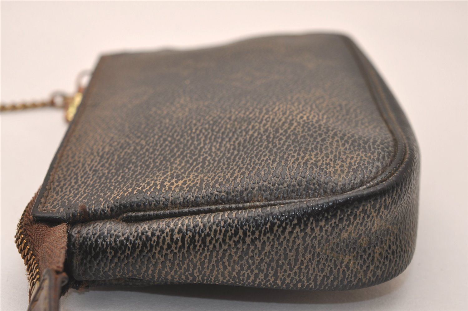 Authentic Louis Vuitton Monogram Mini Pochette Accessoires Pouch M58009 LV 8085J