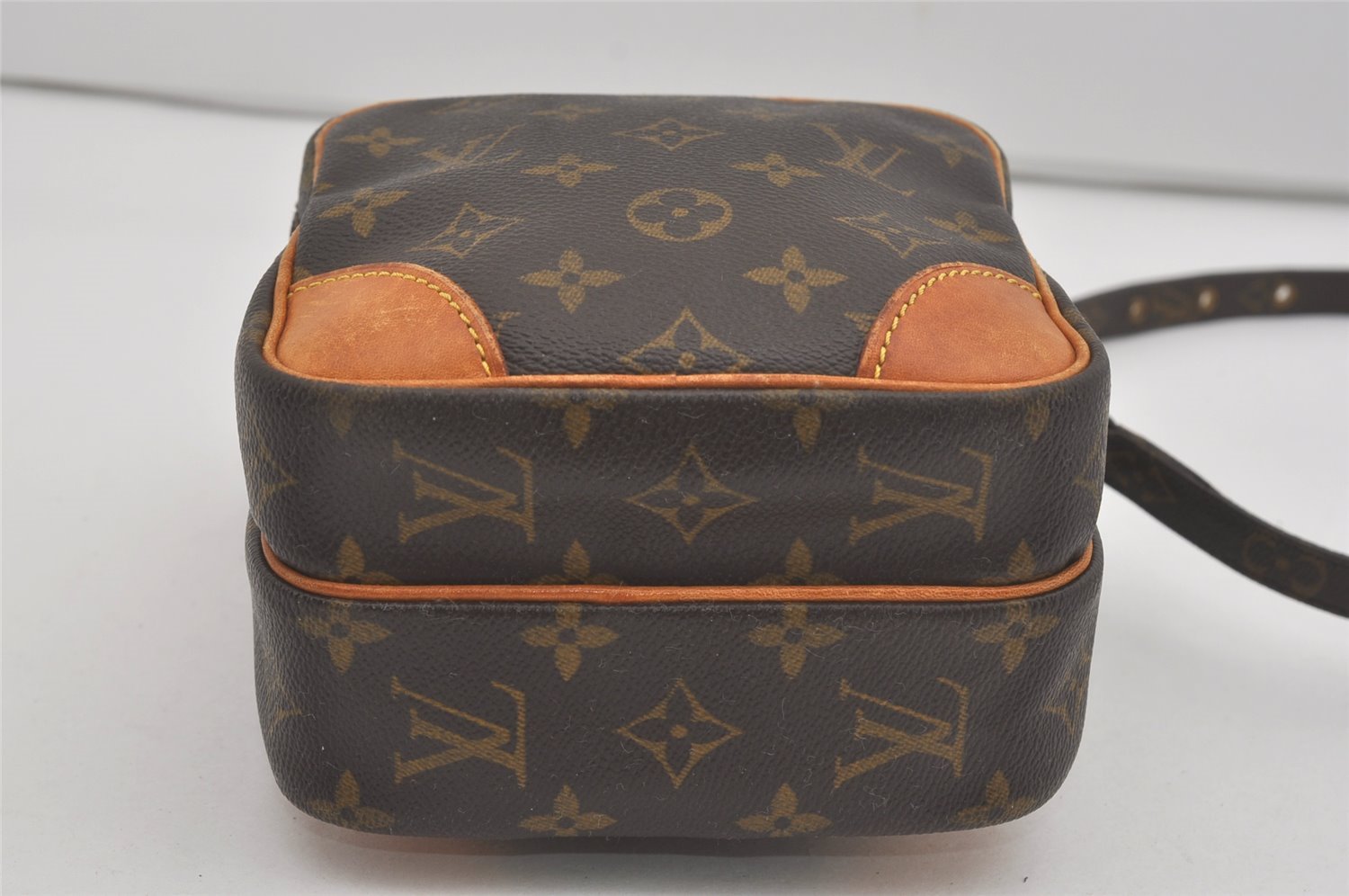 Authentic Louis Vuitton Monogram Amazone Shoulder Cross Body Bag M45236 LV 8087I