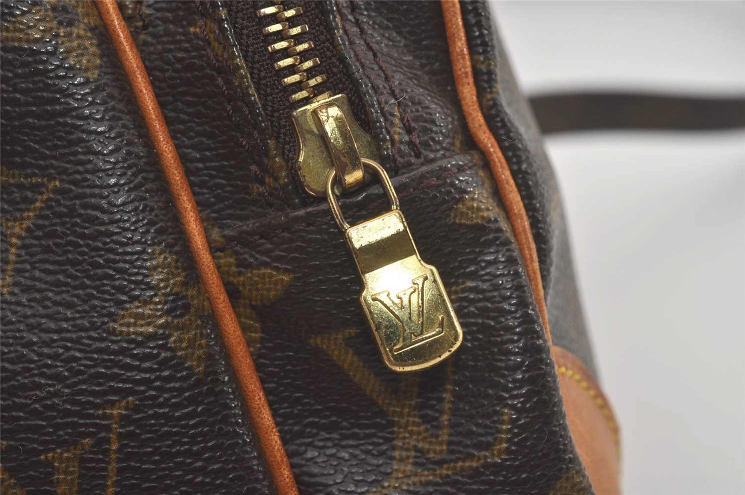 Authentic Louis Vuitton Monogram Amazone Shoulder Cross Body Bag M45236 LV 8087I