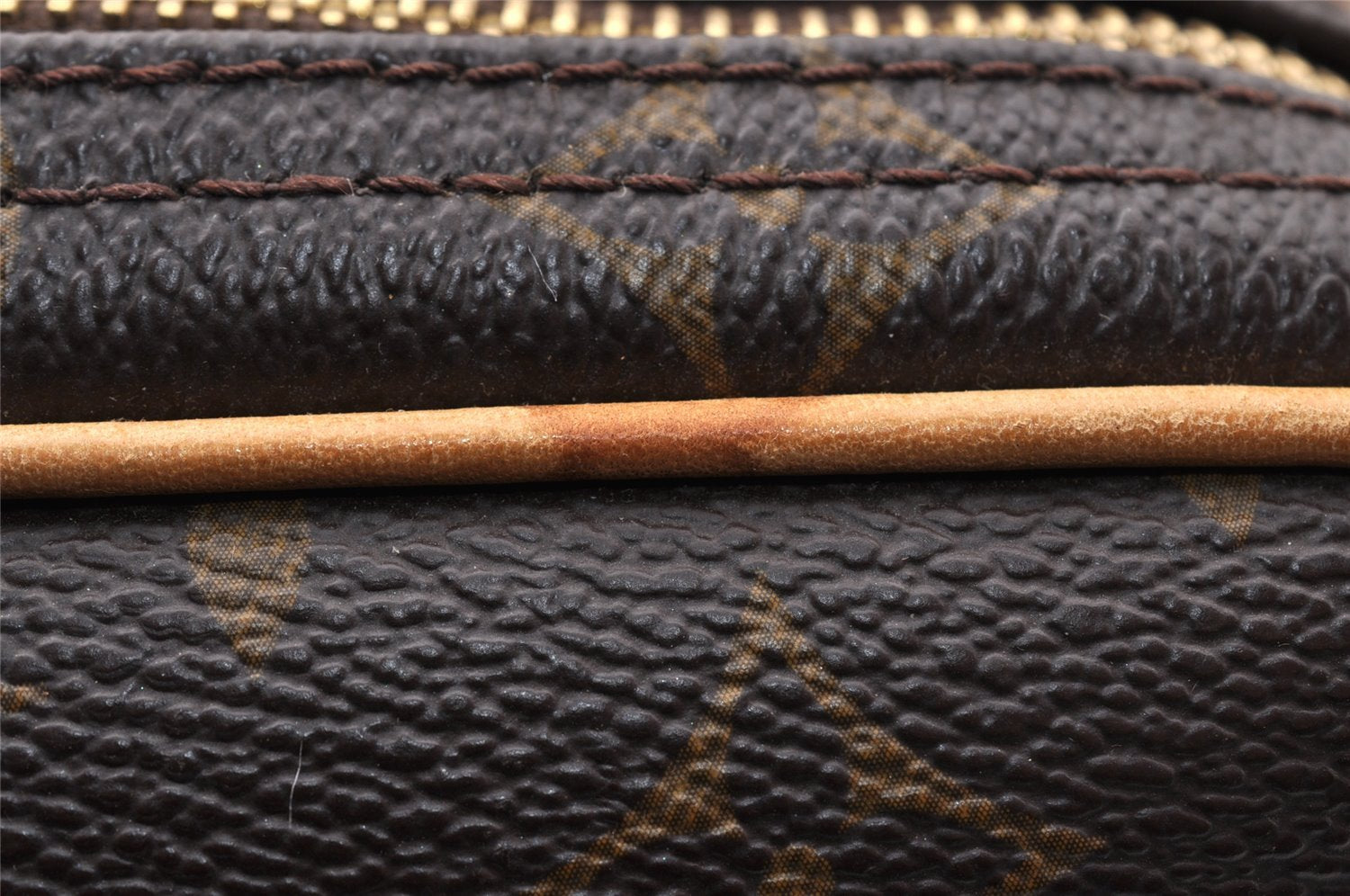 Authentic Louis Vuitton Monogram Reporter PM Shoulder Cross Bag M45254 LV 8095I