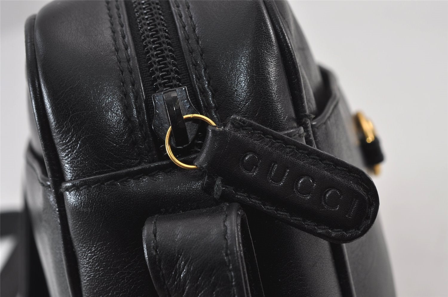 Authentic GUCCI Horsebit Shoulder Cross Body Bag Purse Leather Black Junk 8098J
