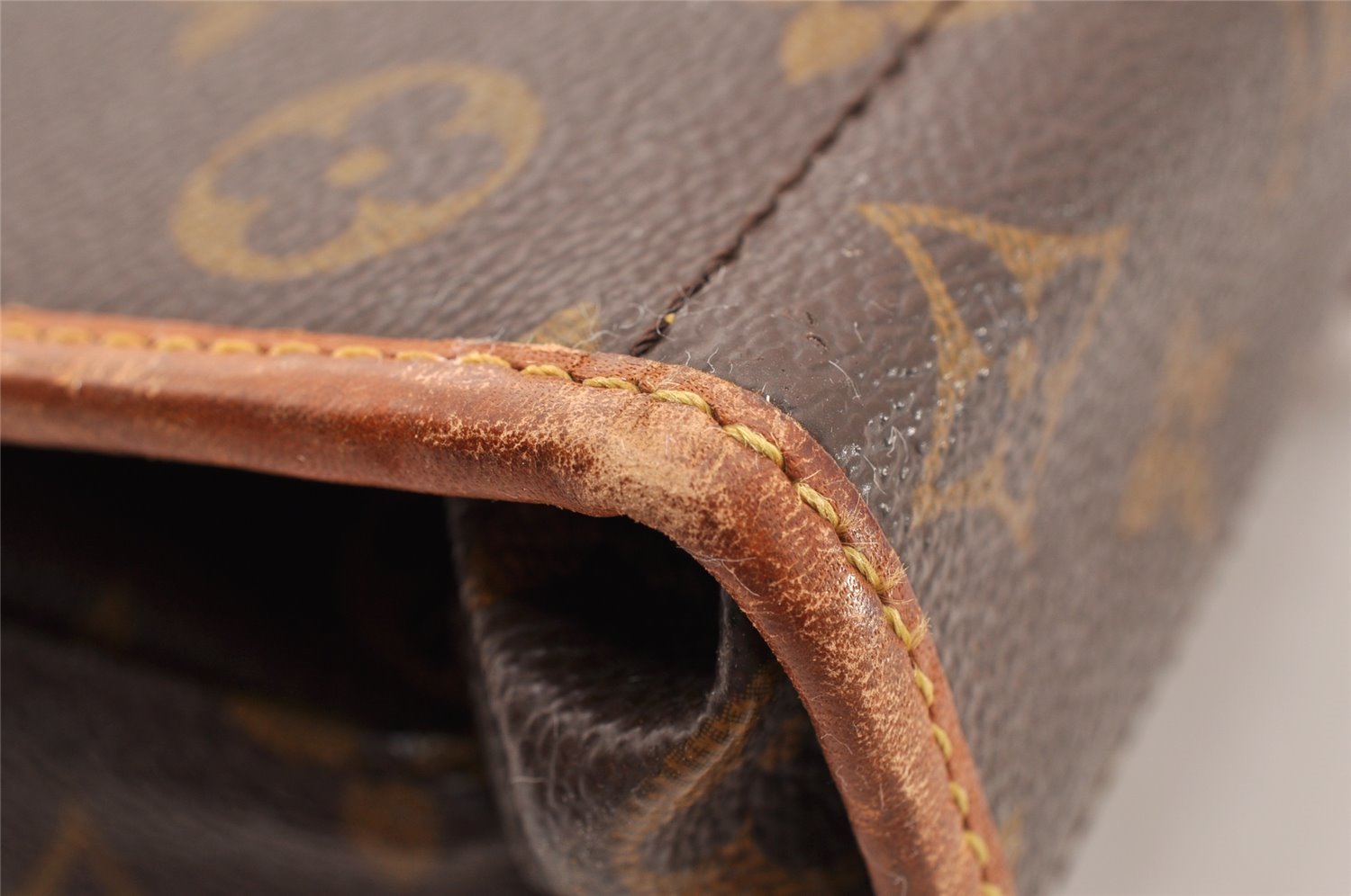 Auth Louis Vuitton Monogram Portable Serviette Desktop Shoulder Bag Junk 8104I