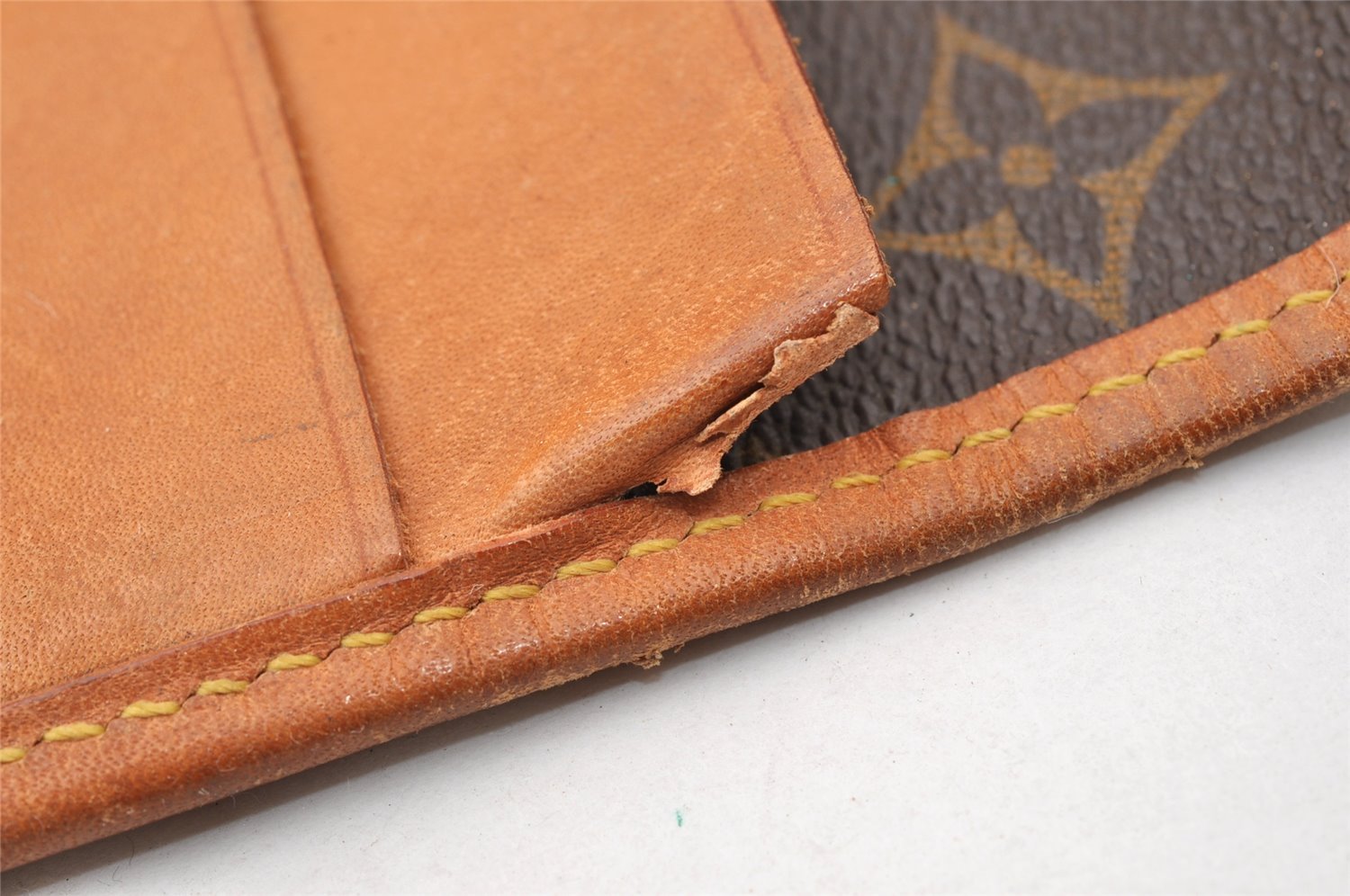 Auth Louis Vuitton Monogram Portable Serviette Desktop Shoulder Bag Junk 8104I