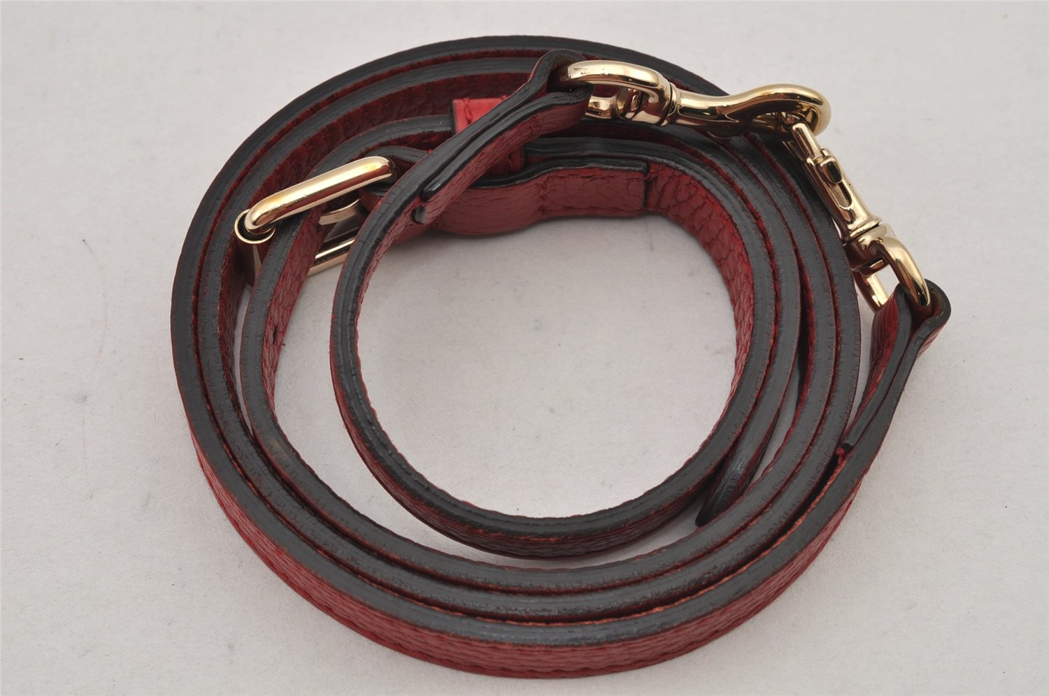 Authentic GUCCI Vintage Shoulder Strap Leather 39