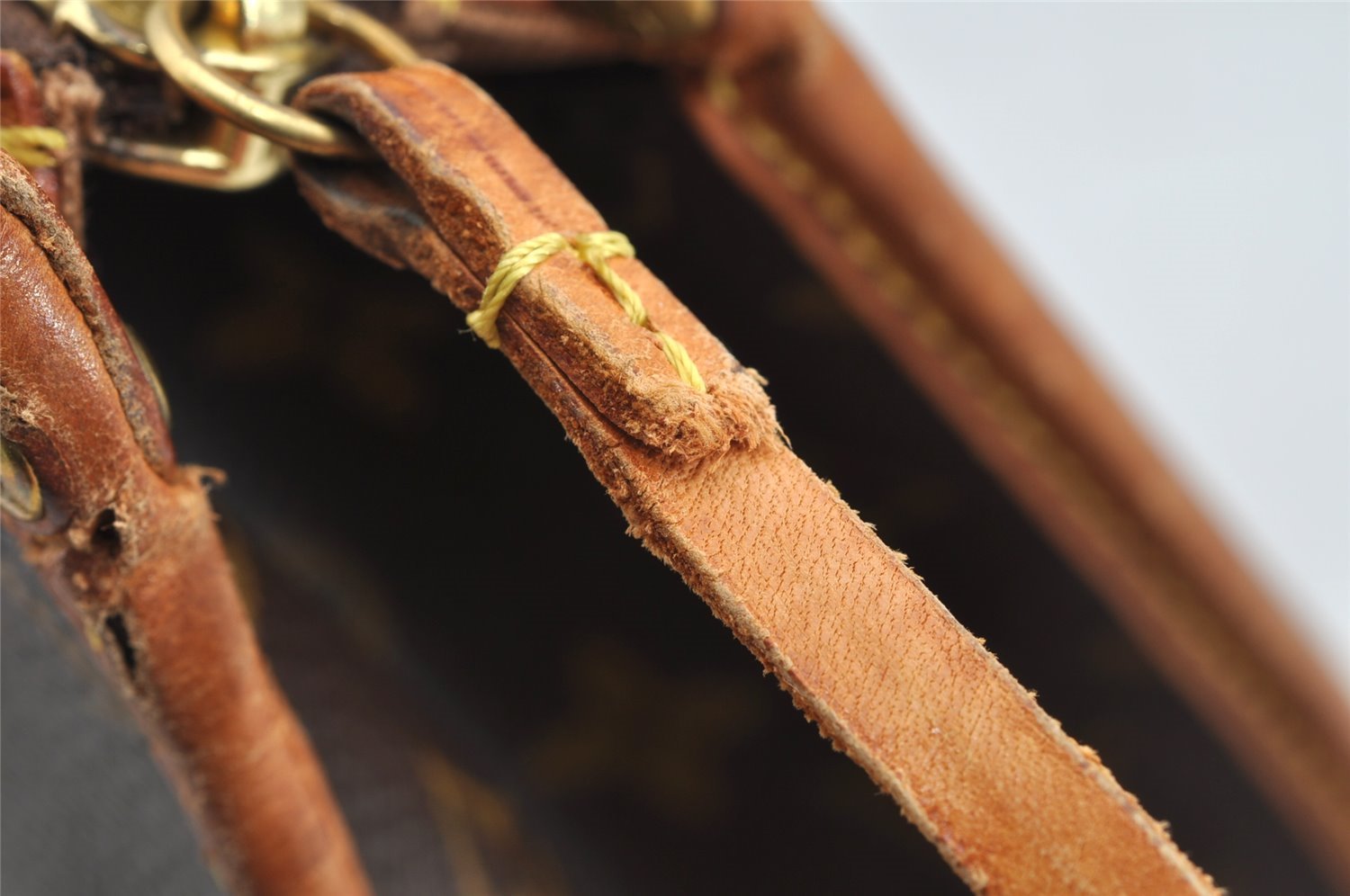 Authentic Louis Vuitton Monogram Popincourt Haut Shoulder Bag M40007 LV 8107I