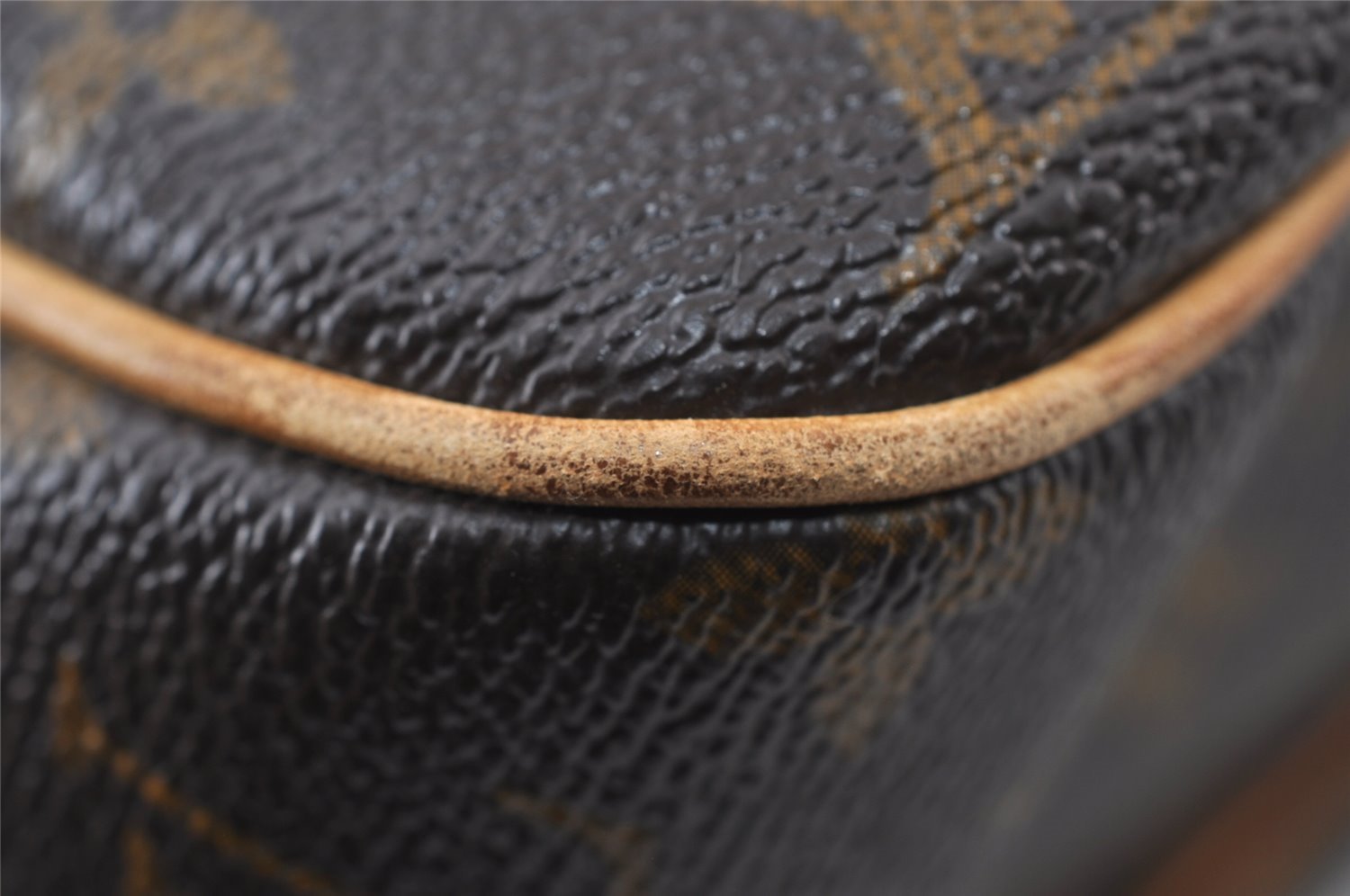 Authentic Louis Vuitton Monogram Batignolles Horizontal Tote Bag M51154 LV 8114I