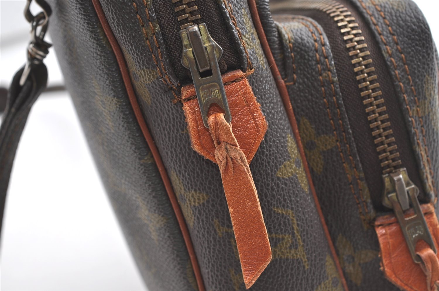 Authentic Louis Vuitton Monogram Amazone Shoulder Cross Body Bag Old Model 8114J