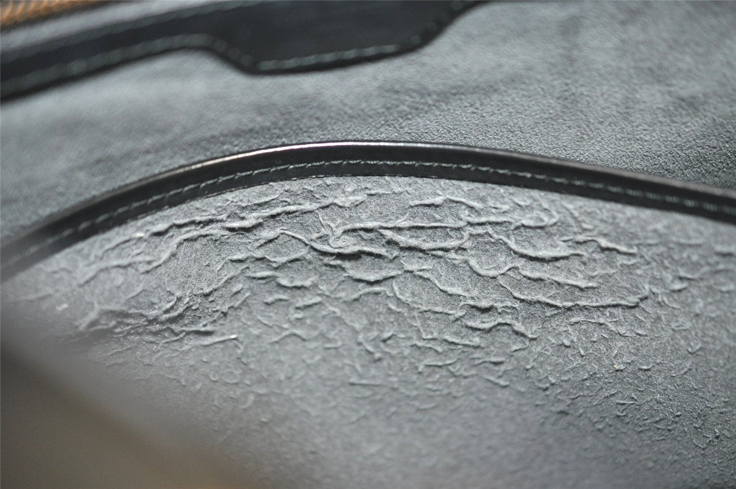 Authentic Louis Vuitton Epi Lussac Shoulder Tote Bag Black M52282 LV 8116J