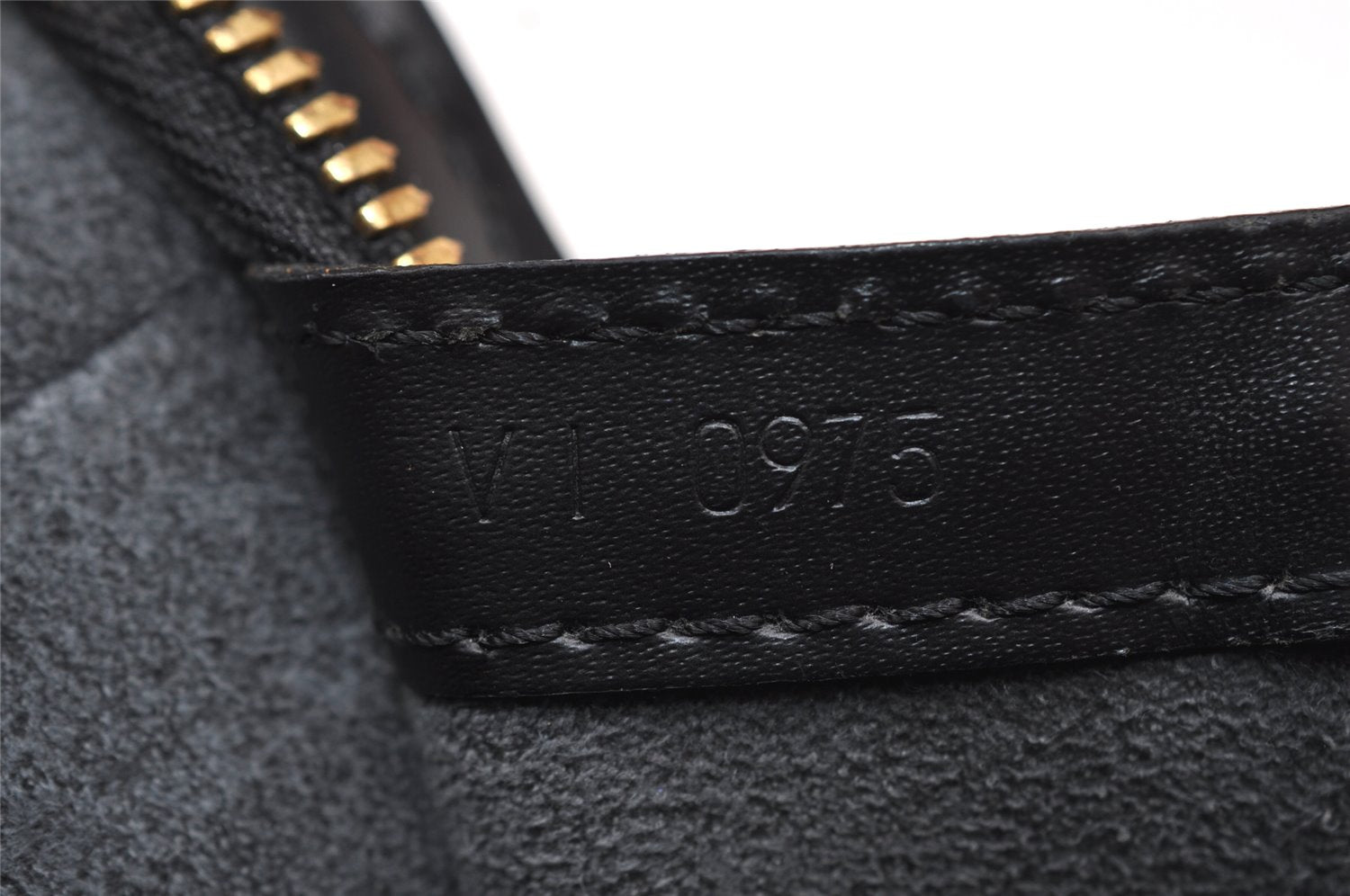 Authentic Louis Vuitton Epi Lussac Shoulder Tote Bag Black M52282 LV 8116J