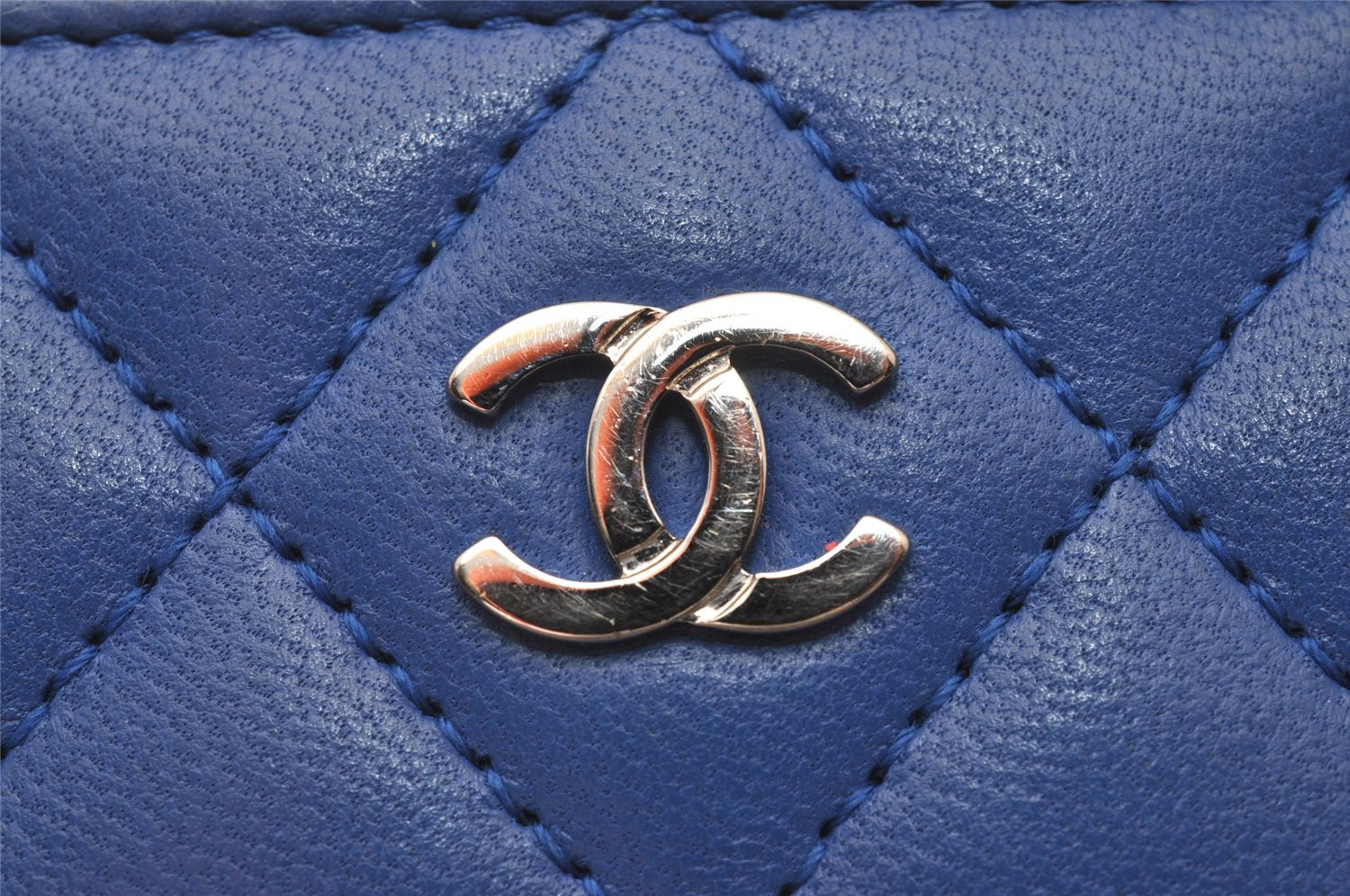 Authentic CHANEL Lamb Skin Matelasse Vintage Long Wallet Purse Blue CC Box 8117I