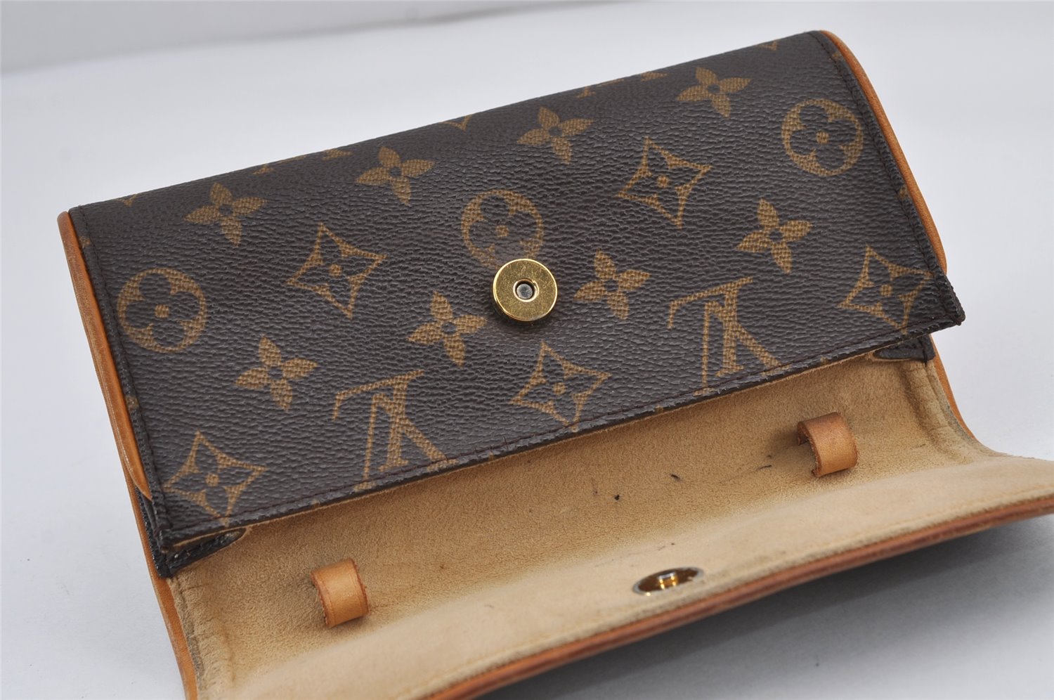 Authentic Louis Vuitton Monogram Pochette Twin PM Shoulder Bag M51854 Junk 8125J