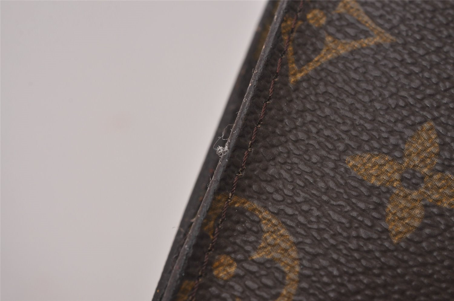 Authentic Louis Vuitton Monogram Pouch For Bucket PM LV 8132I