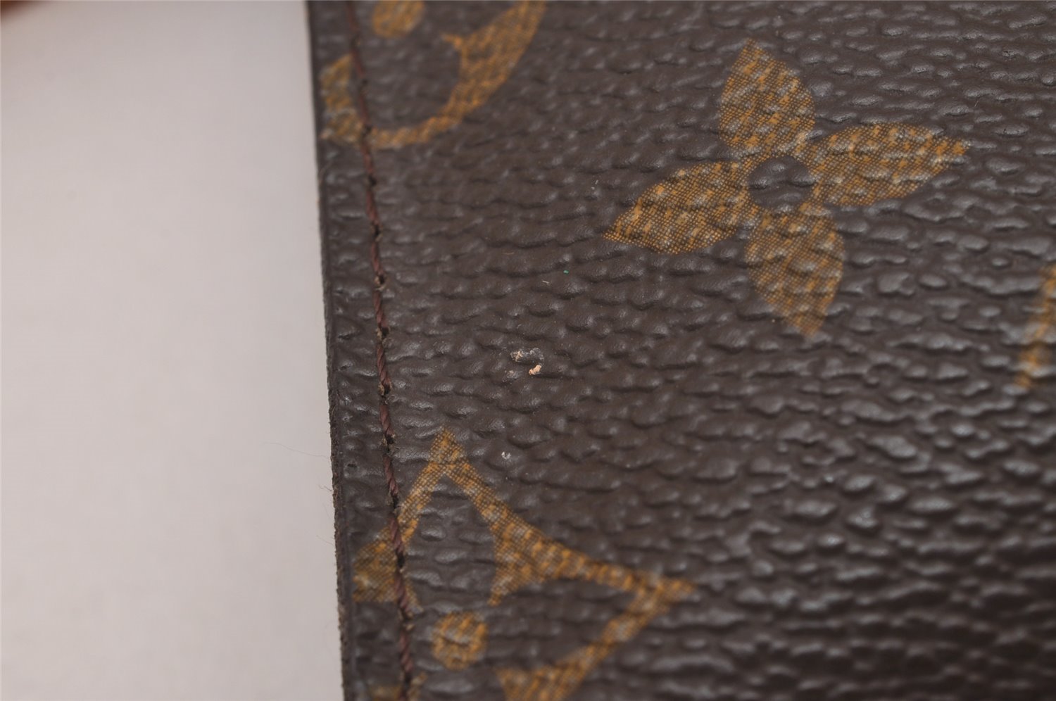 Authentic Louis Vuitton Monogram Pouch For Bucket PM LV 8132I