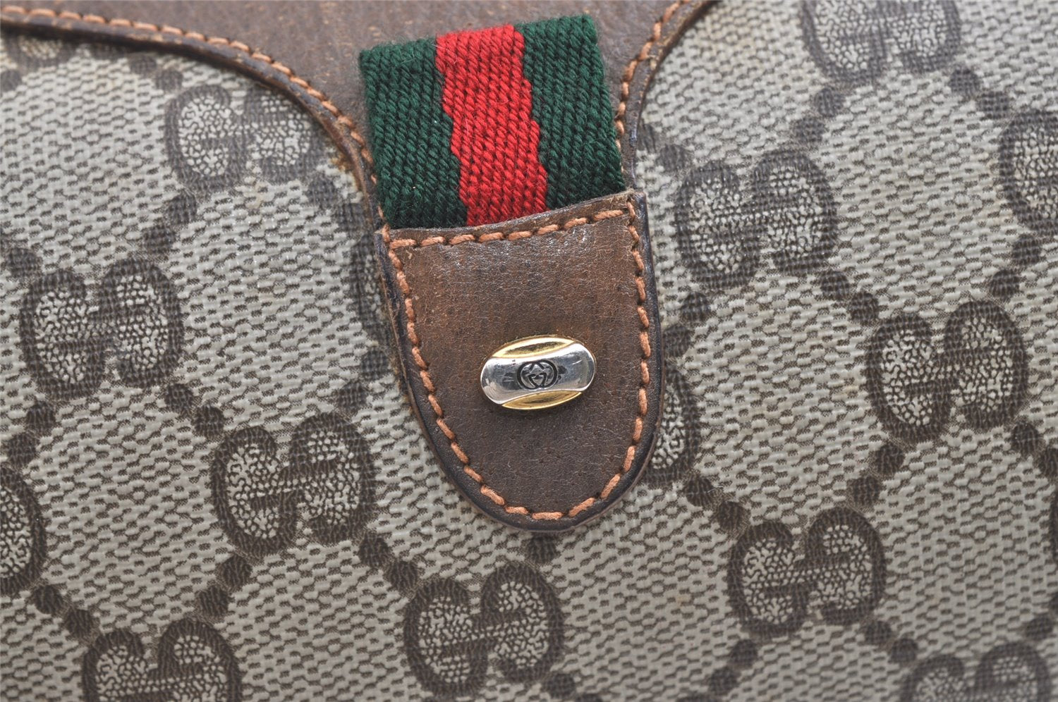 Authentic GUCCI Web Sherry Line Shoulder Cross Bag GG PVC Leather Brown 8132J