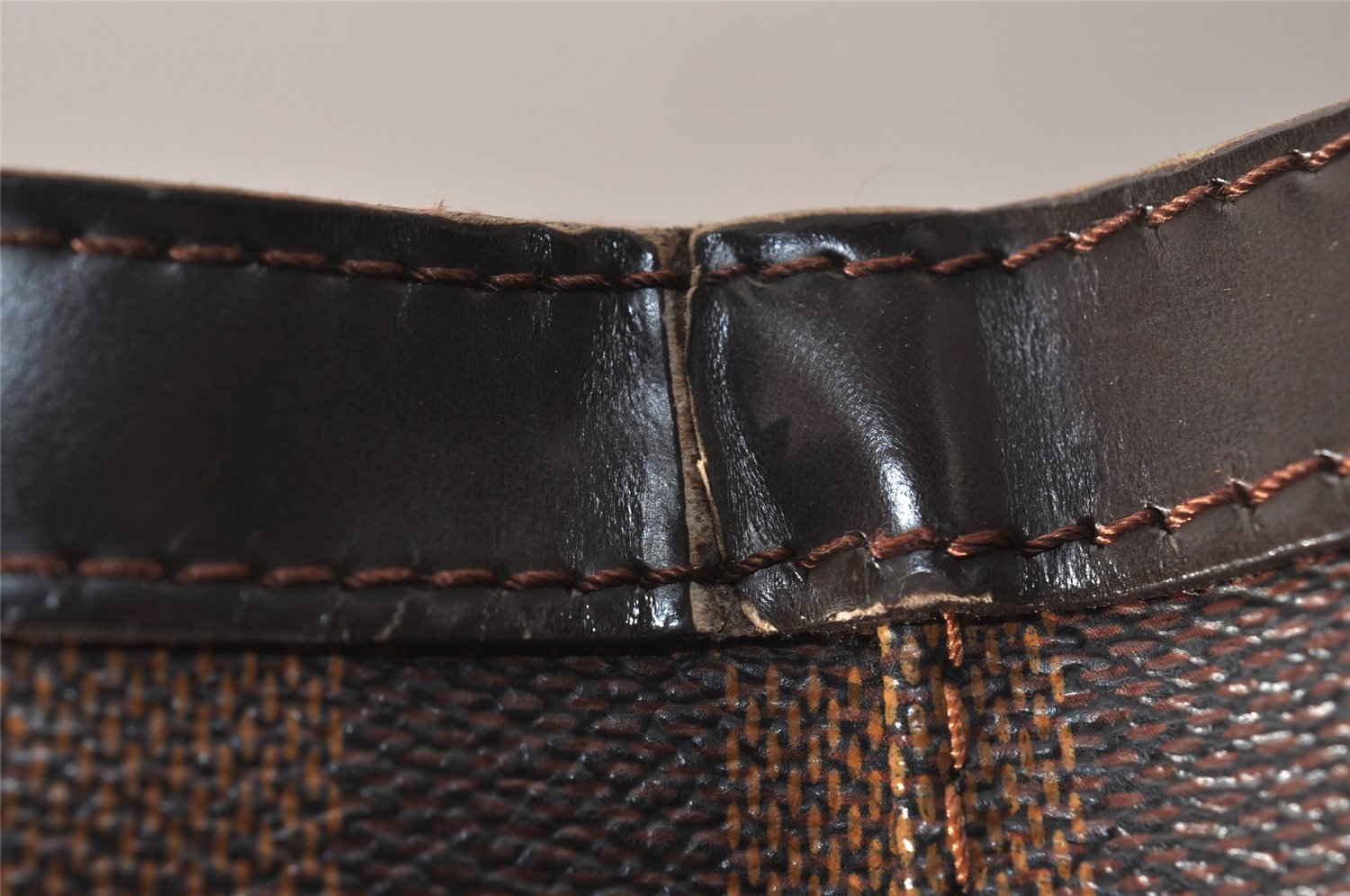 Authentic Louis Vuitton Damier Hampstead MM Shoulder Tote Bag N51204 LV 8133J