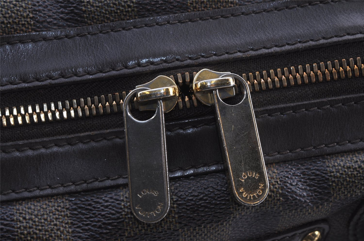 Authentic Louis Vuitton Damier Berkeley Hand Boston Bag Purse N52000 LV 8137J