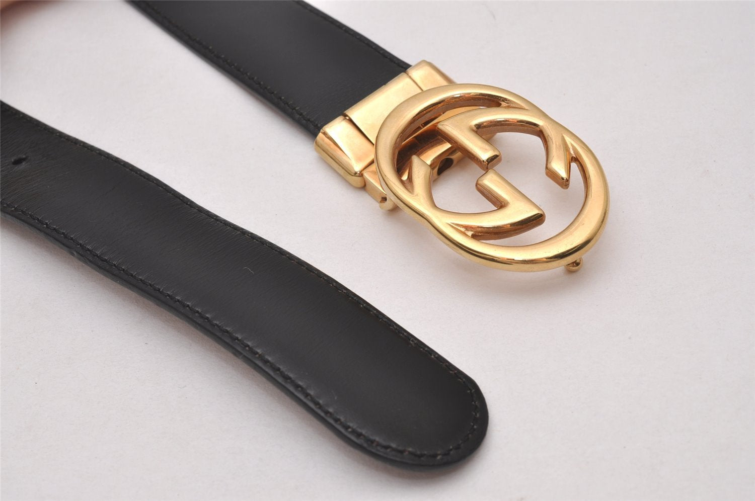 Authentic GUCCI Interlocking G Belt Reversible Leather 25.2-27.2