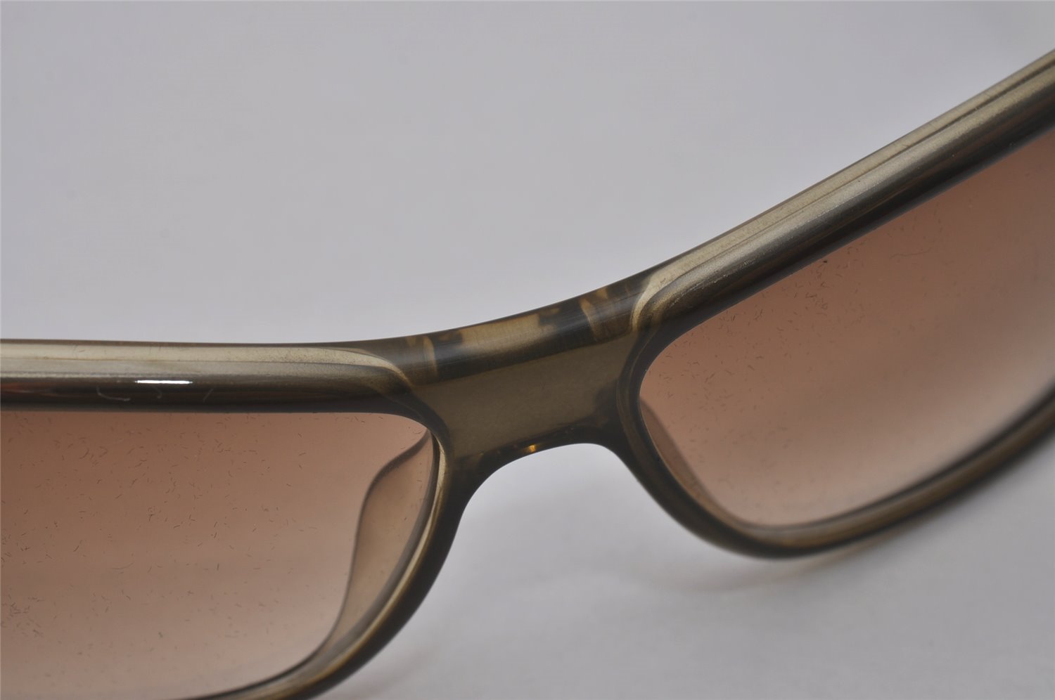 Authentic GUCCI Vintage Sunglasses GG 2547/S Plastic Brown 8144I