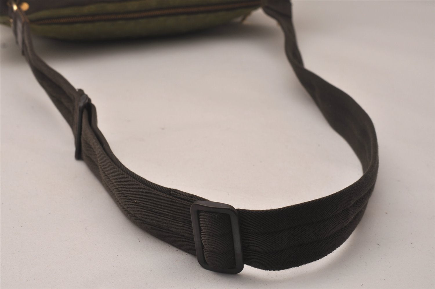 Auth Louis Vuitton Monogram Mini Sac Maman Shoulder Cross Bag M42351 Green 8144J