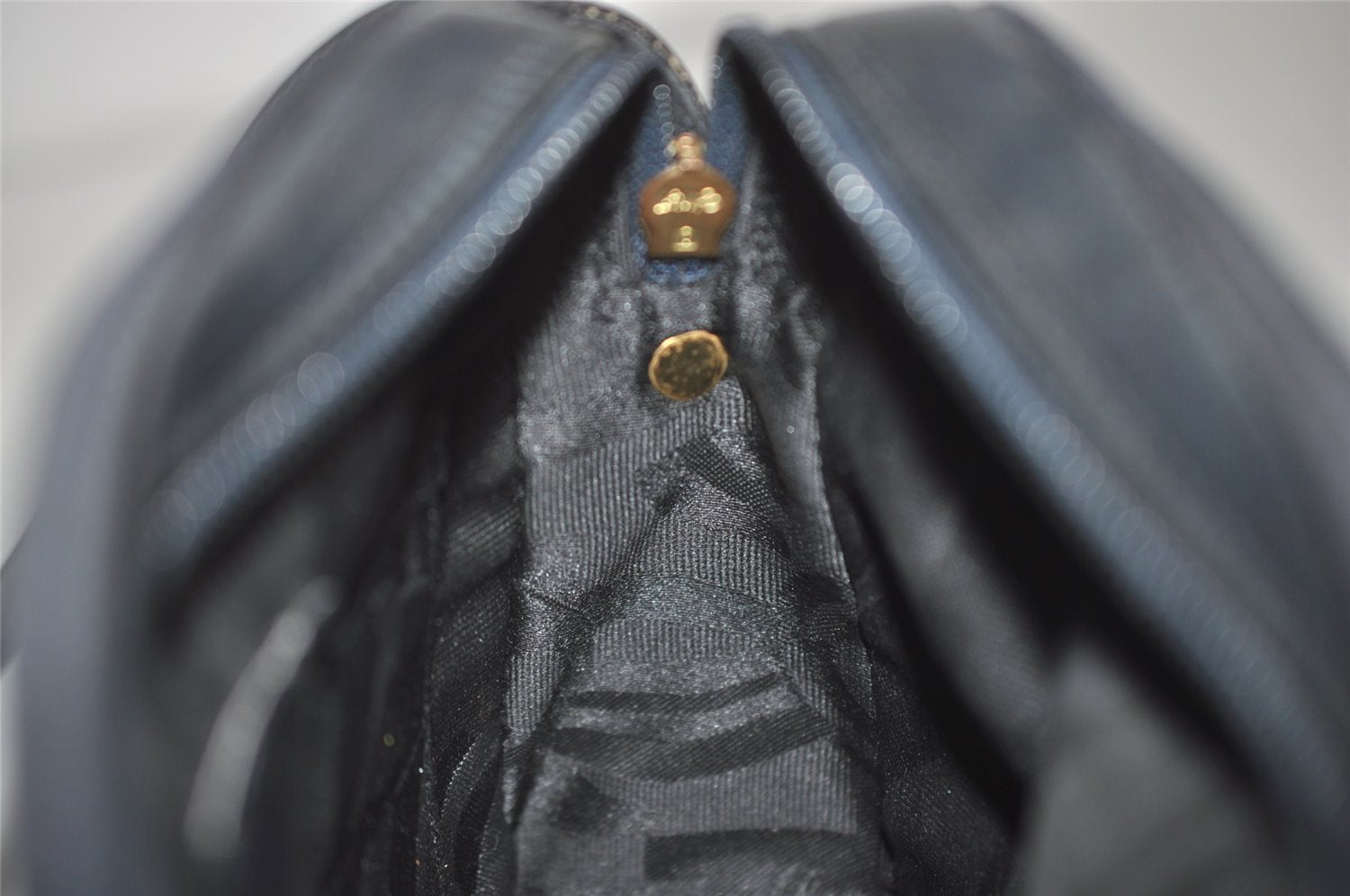 Authentic Salvatore Ferragamo Vara Shoulder Cross Body Bag Leather Black 8148I