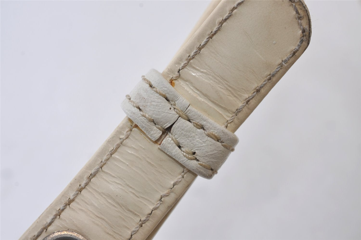 Authentic GUCCI Inletlocking G Drawstring Shoulder Bag Purse Enamel White 8149J