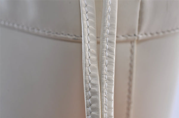 Authentic GUCCI Inletlocking G Drawstring Shoulder Bag Purse Enamel White 8149J