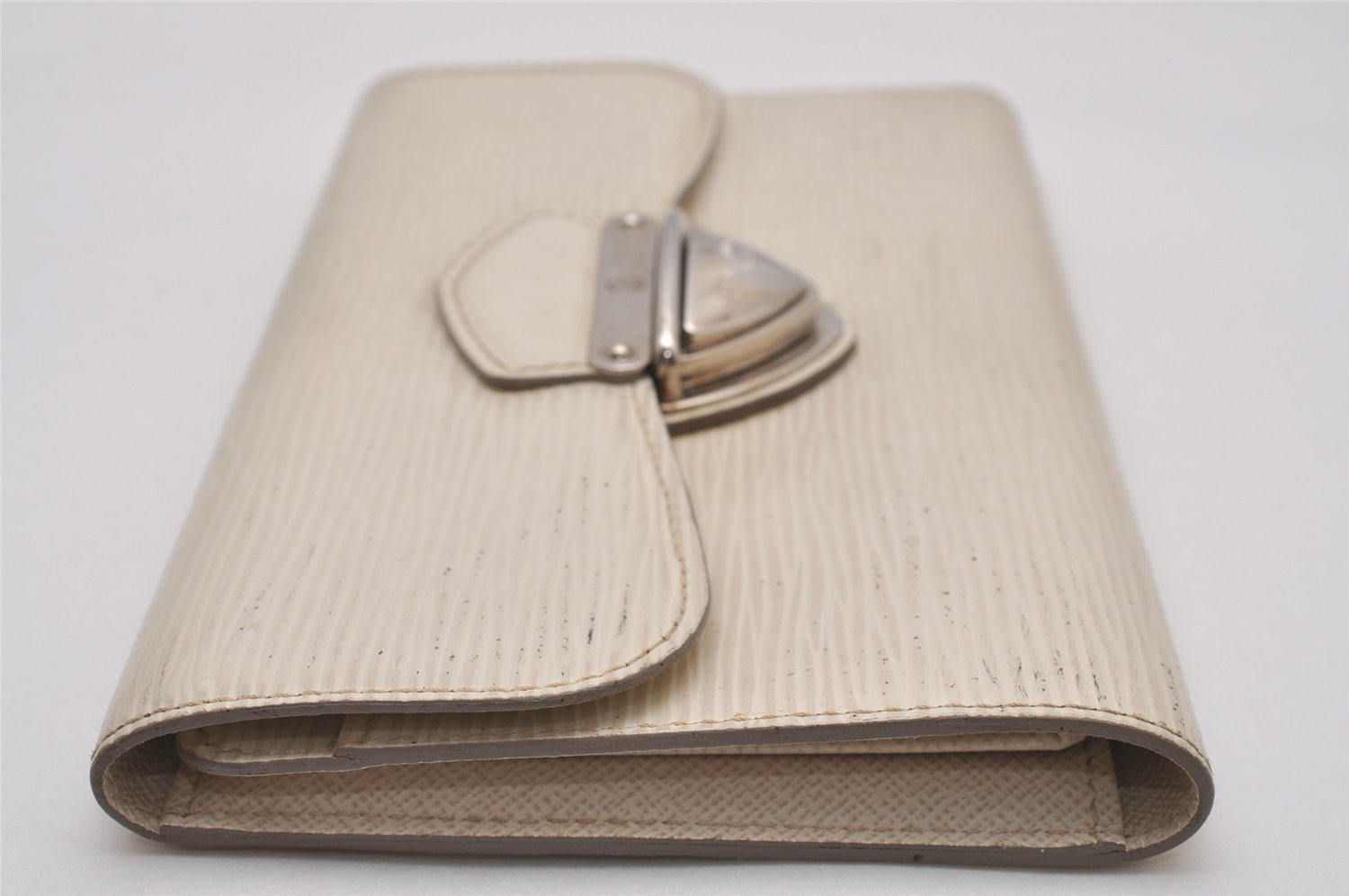 Authentic Louis Vuitton Epi Portefeuille Eugenie Long Wallet M6388J White 8152I