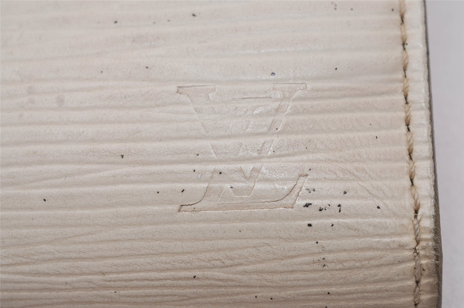 Authentic Louis Vuitton Epi Portefeuille Eugenie Long Wallet M6388J White 8152I