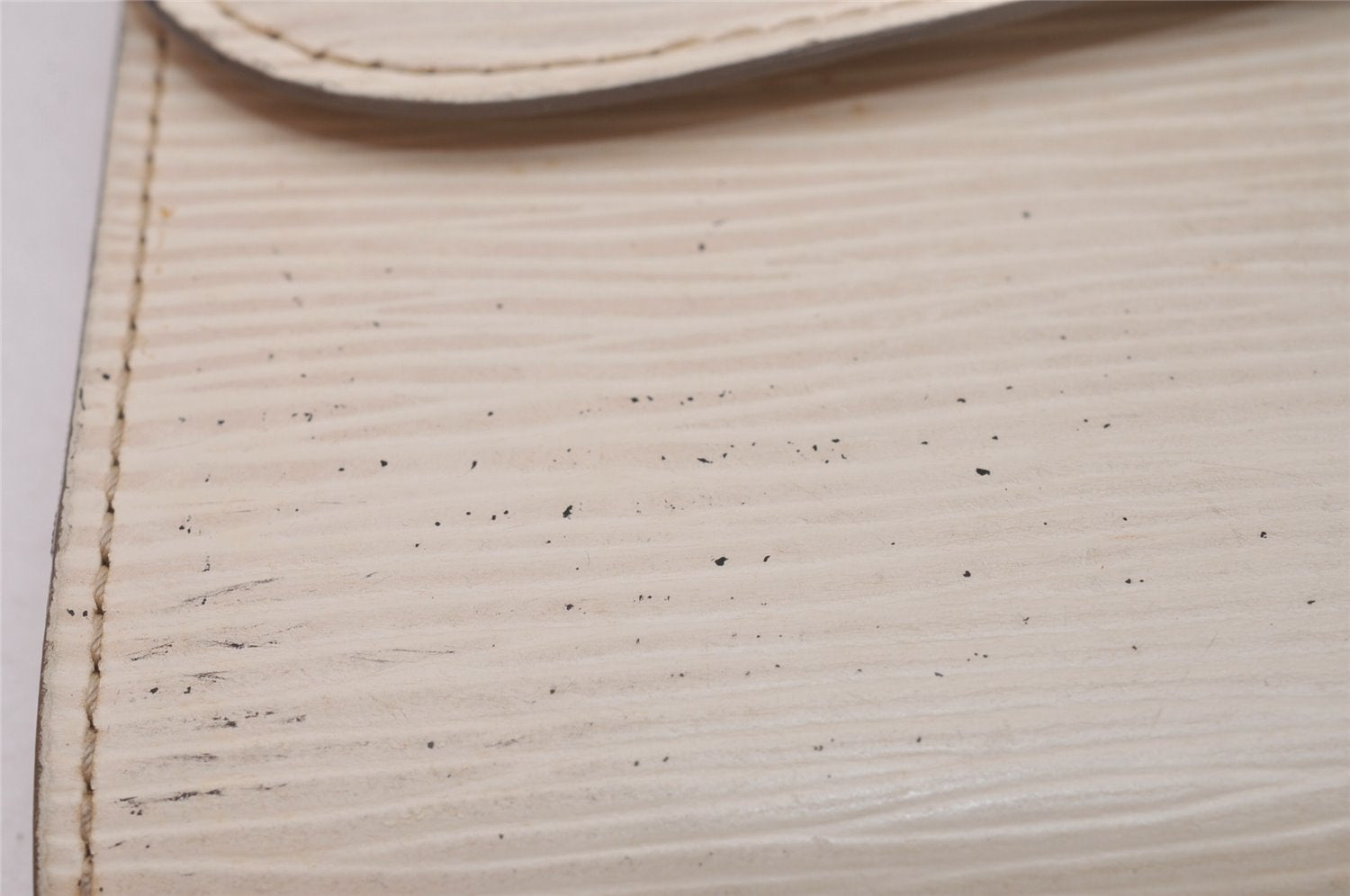 Authentic Louis Vuitton Epi Portefeuille Eugenie Long Wallet M6388J White 8152I